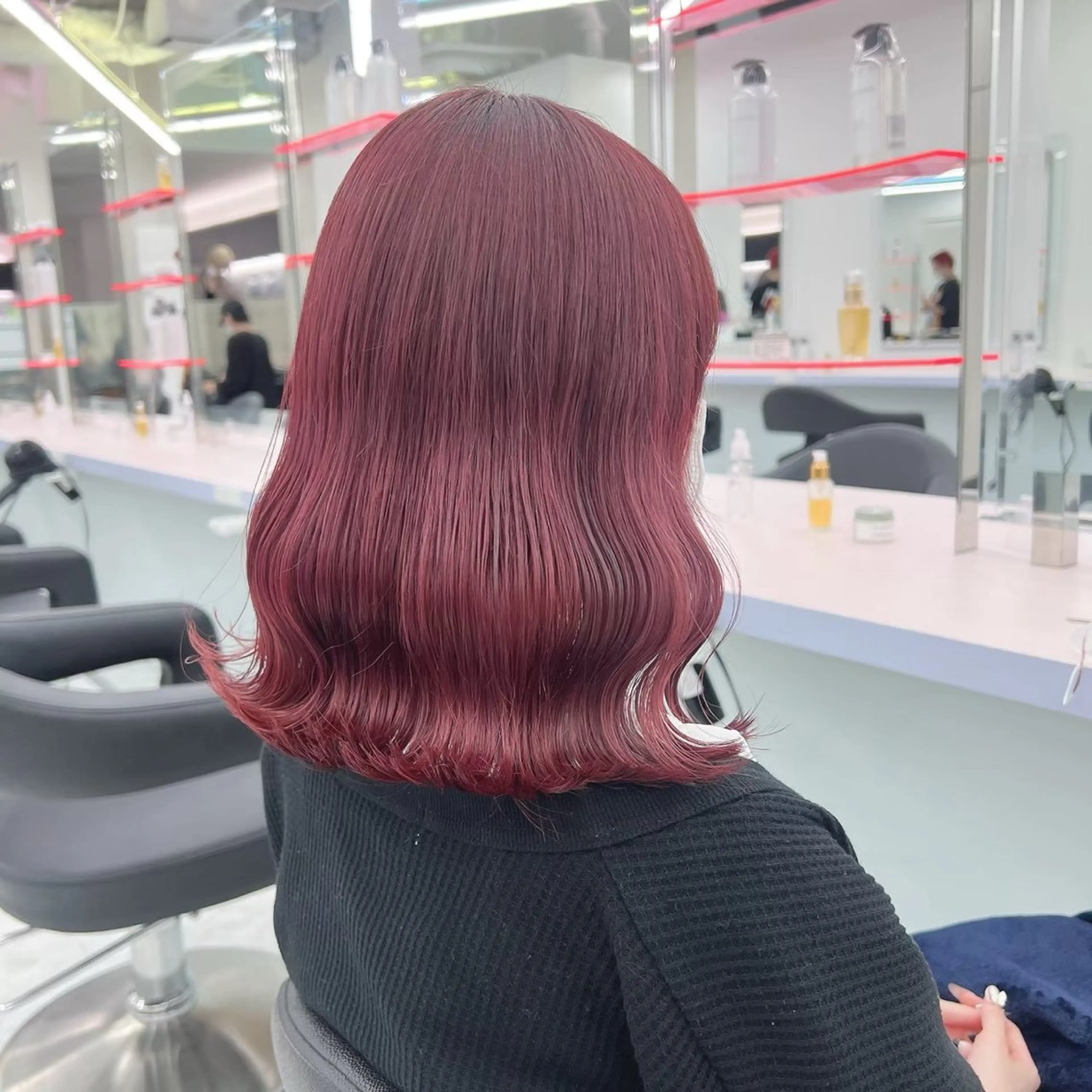 ミディアム カラー ヘアアレンジ 金山 律　暖色系カラーのヘアスタイル