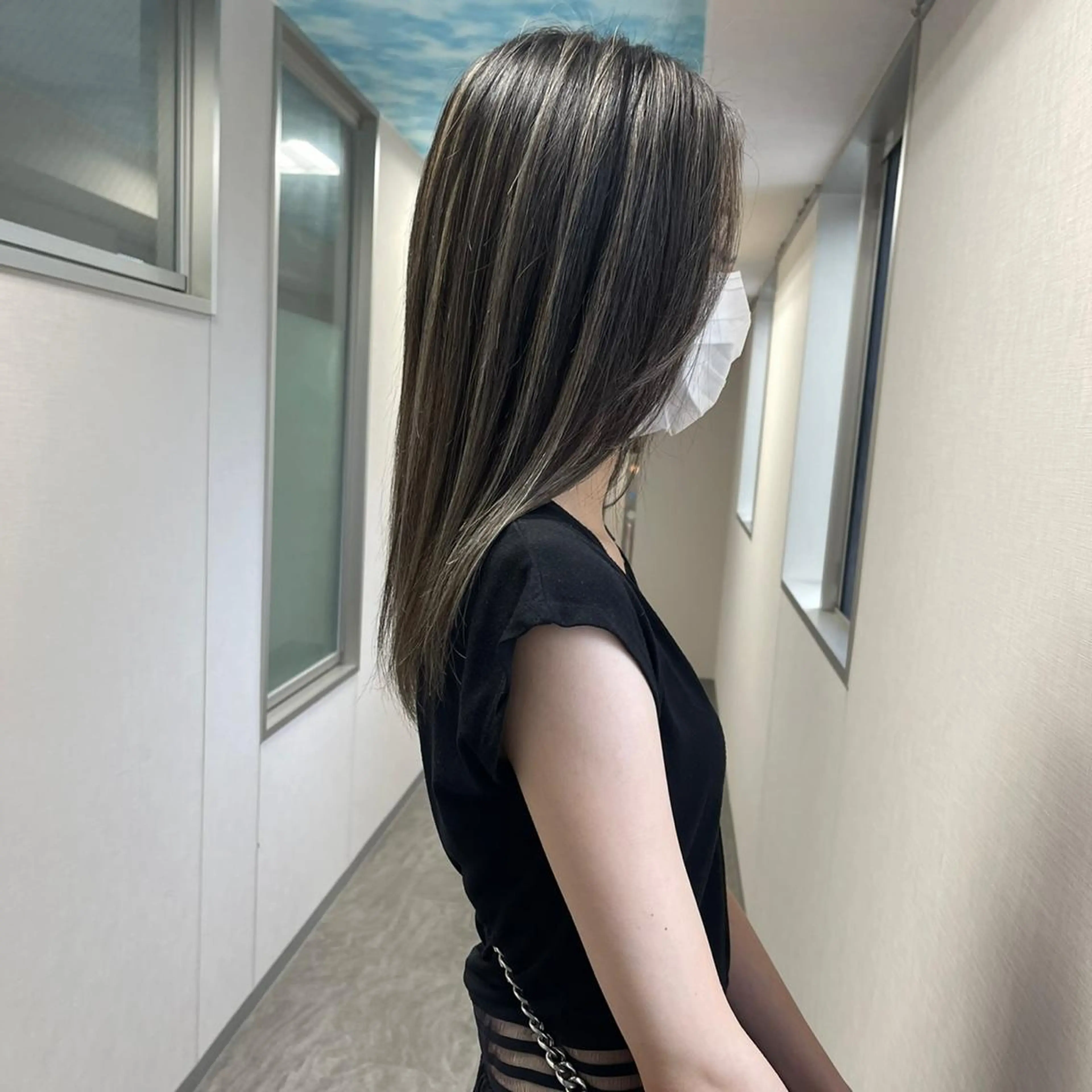 ミディアム カラー ヘアアレンジ ハイライトカラー ハイライト ヘアカラー PARK by CREAM所属・松井那津子 /ハイライトブリーチのヘアスタイル