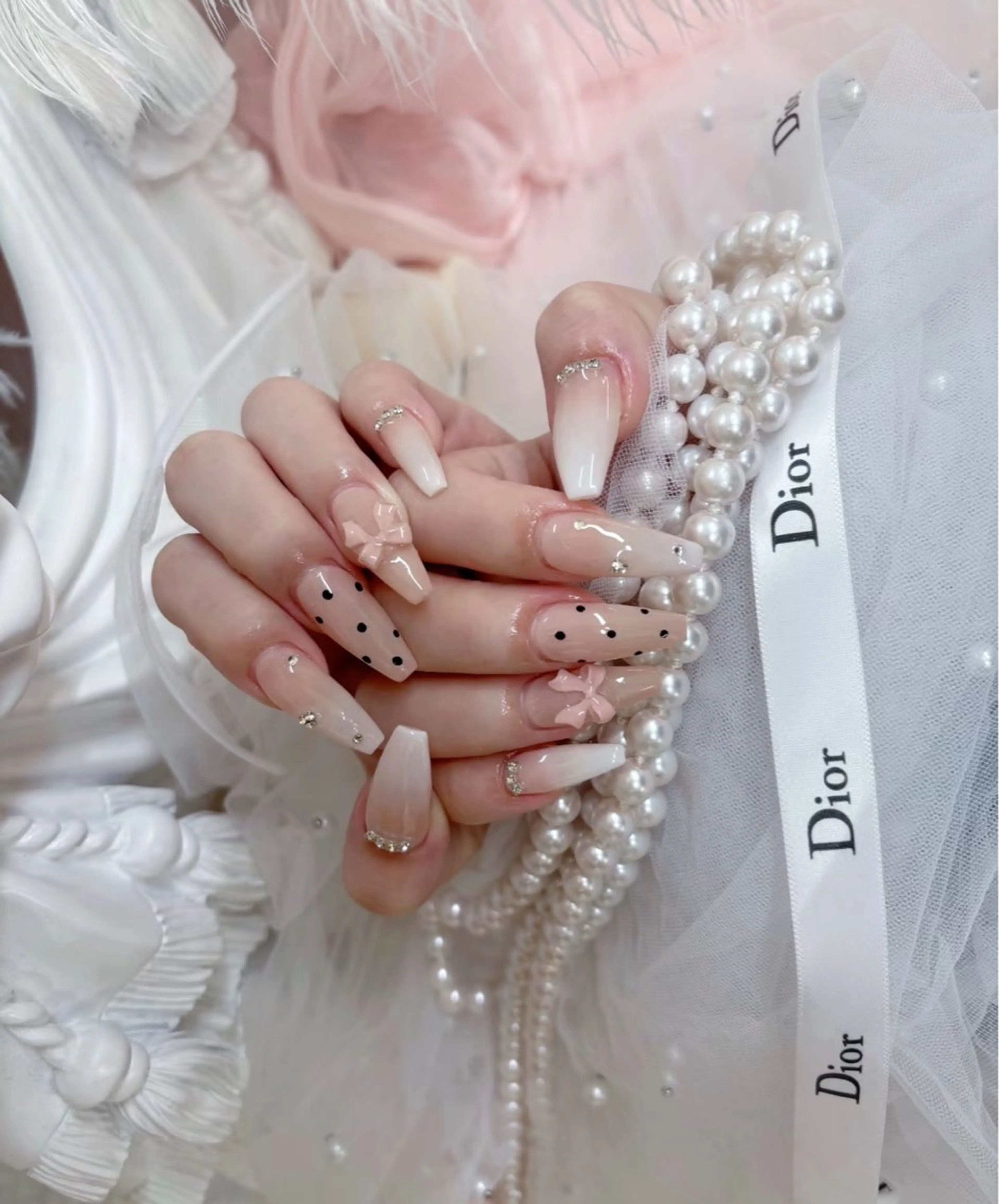 ネイル フレンチネイル キラキラネイル 韓国ネイル シンプルネイル ワンホンネイル ハンドネイル MEI Nailのネイルデザイン