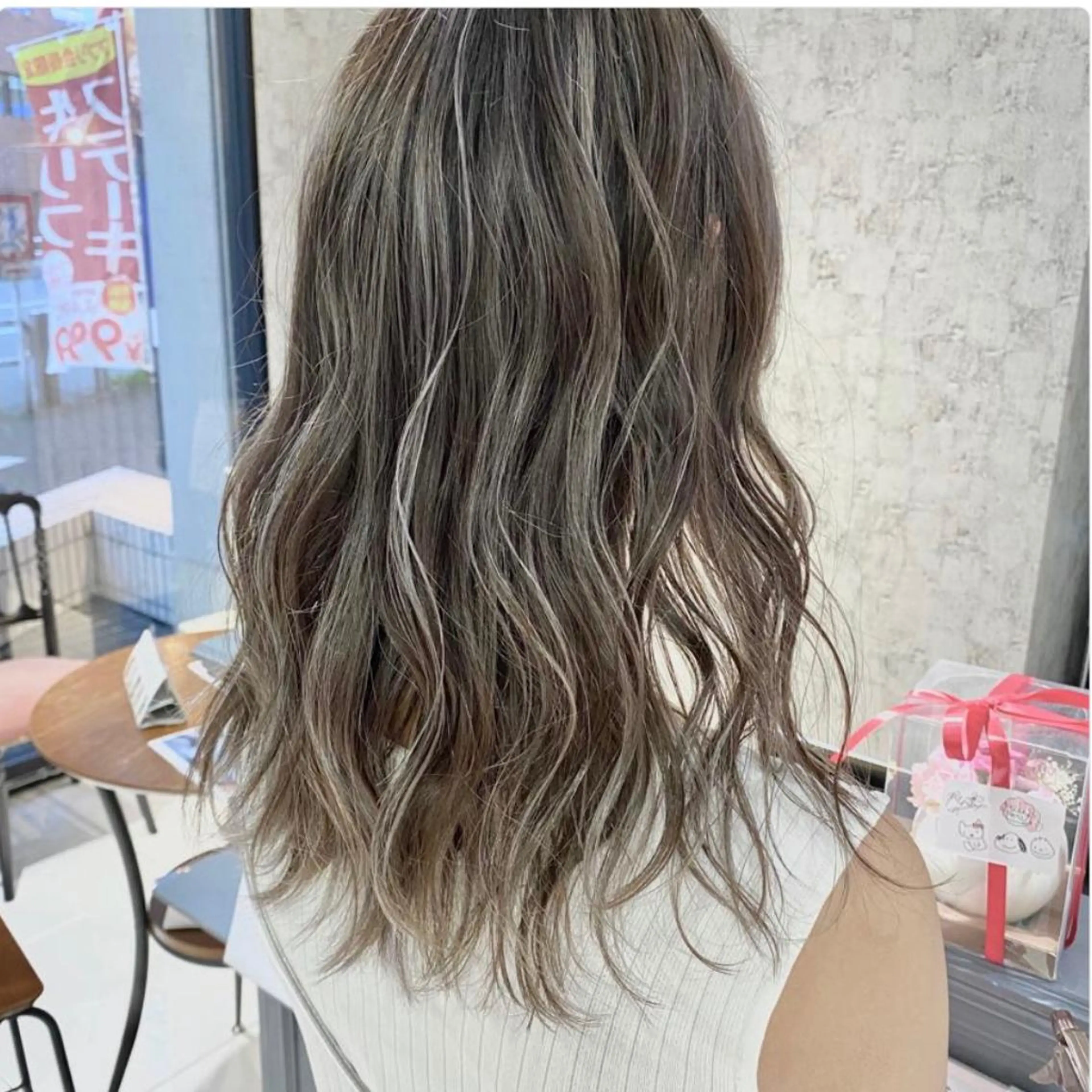 セミロング カラー ✨髪質改善専門店✨ QOLU✨のヘアスタイル