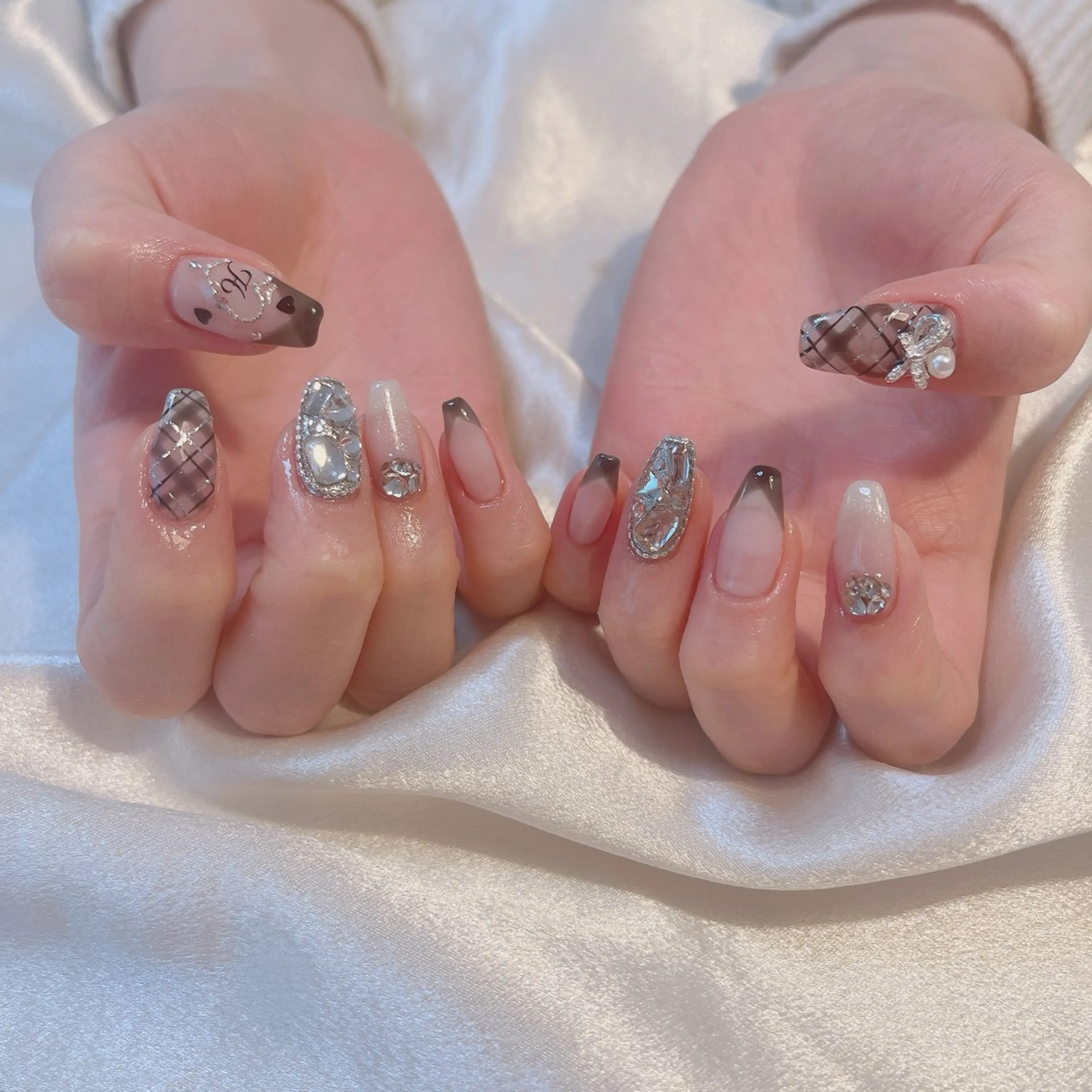 ネイル ジェルネイル ミラーネイル オフィスネイル ハンドネイル オフ無料♡ purimonailのネイルデザイン