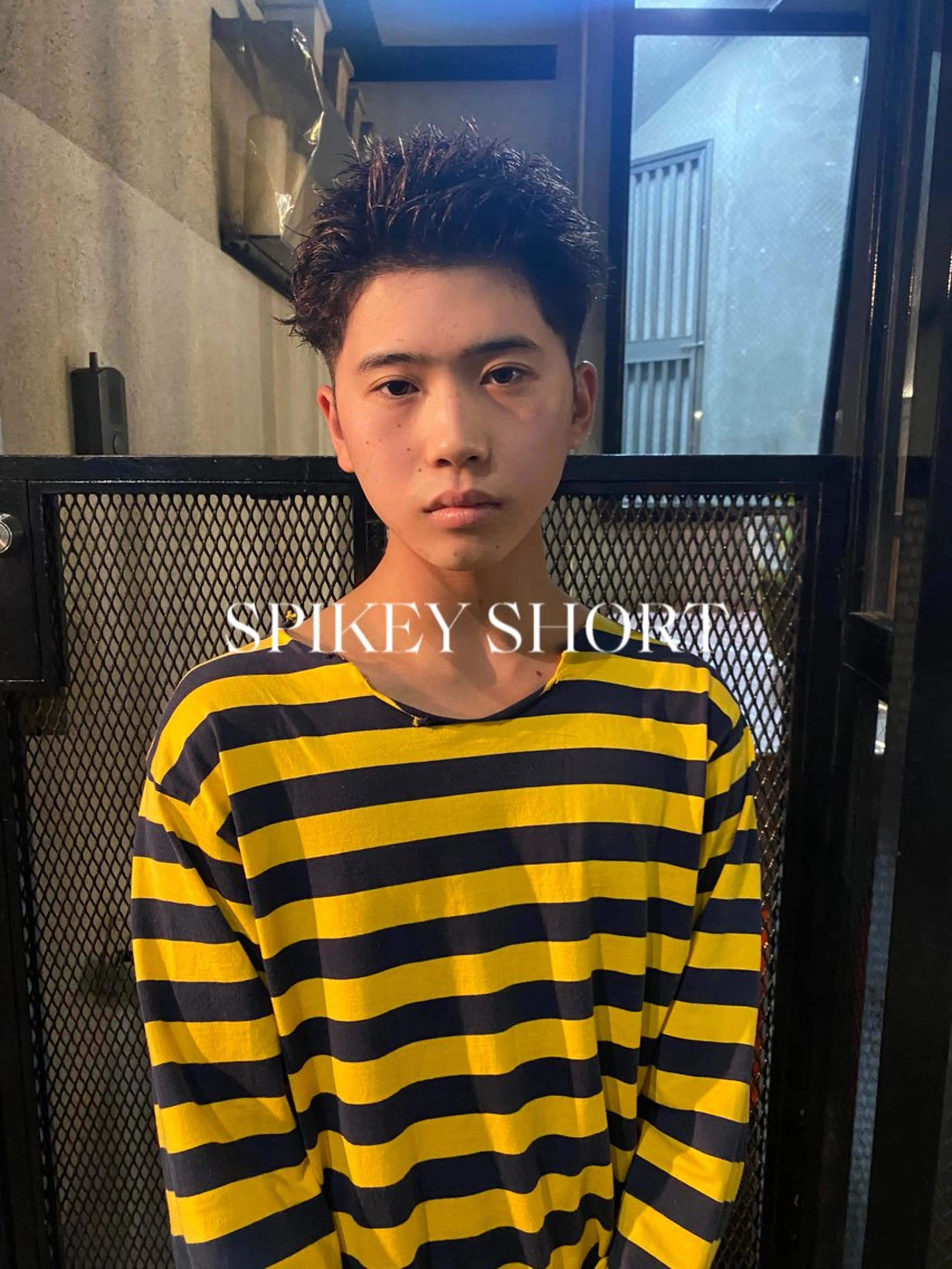 ショート パーマ メンズ メンズブリーチ メンズハイライト メンズインナーカラー メンズパーマ プードルパーマ カット 💈メンズ短髪特化 ✂︎伊藤大輝💈のヘアスタイル