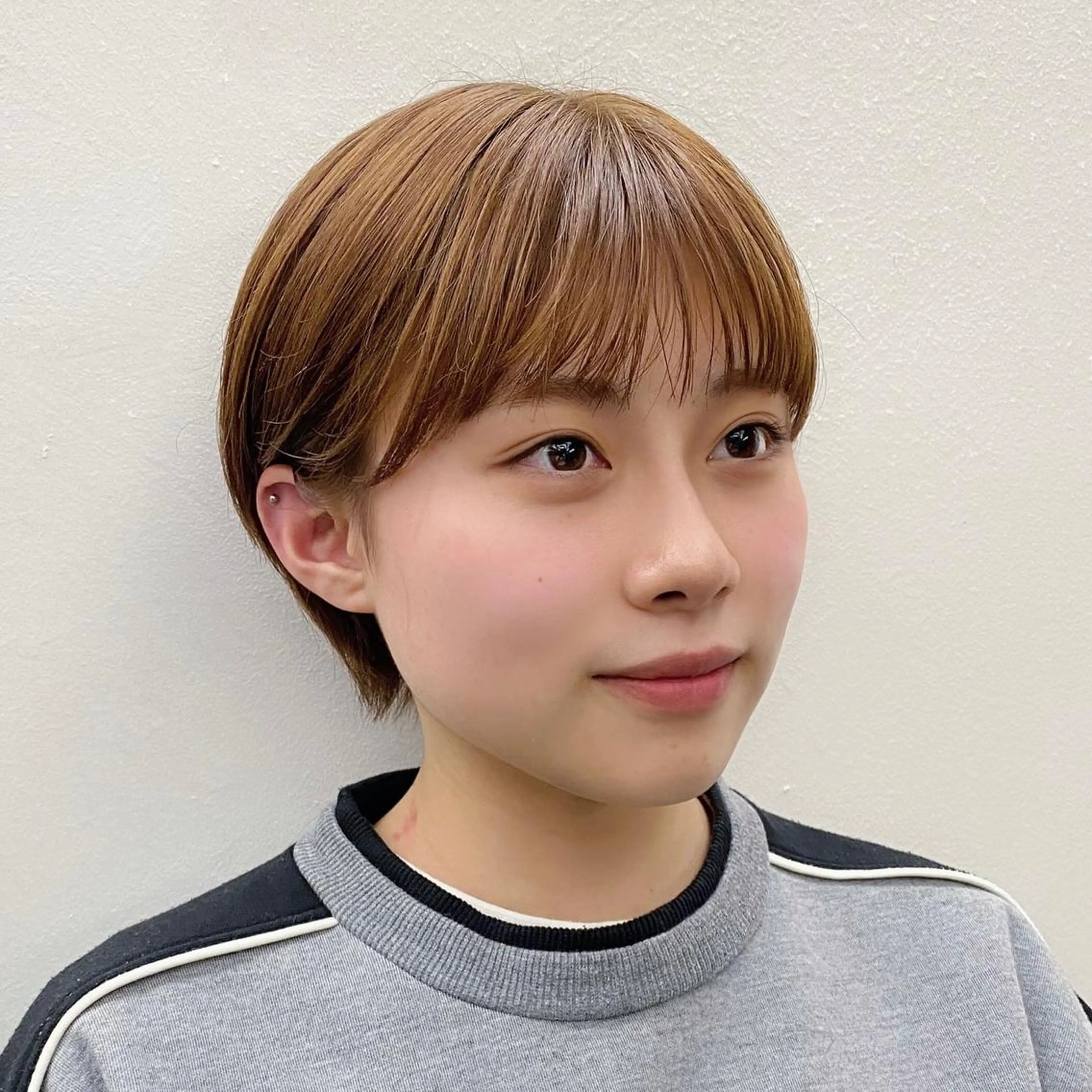 ショート カラー 似合わせレイヤー/ パーマヘア/高倉のヘアスタイル