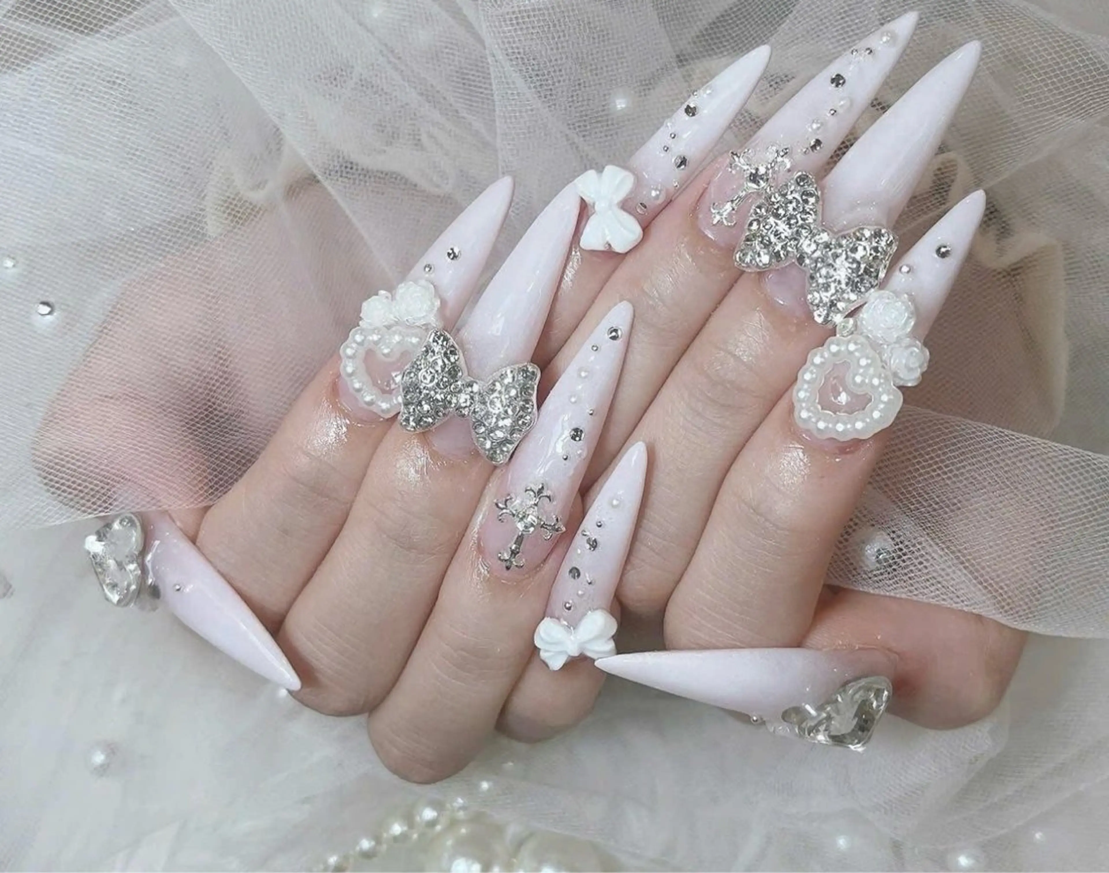 ネイル ハンドネイル REI NAIL1のネイルデザイン