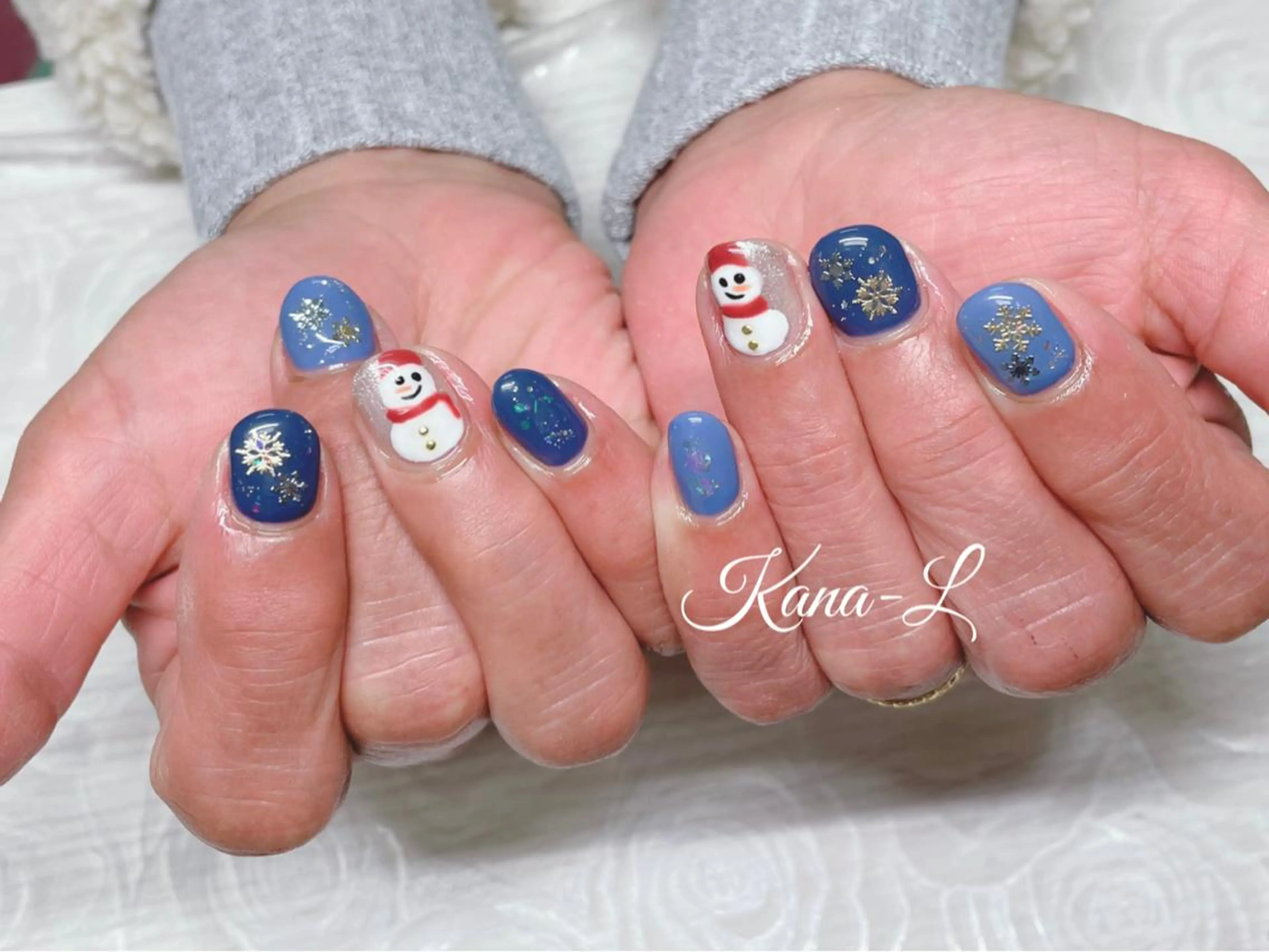 カラー ネイル ブルーカラー ブルー 冬ネイル 芦辺 香奈のネイルデザイン