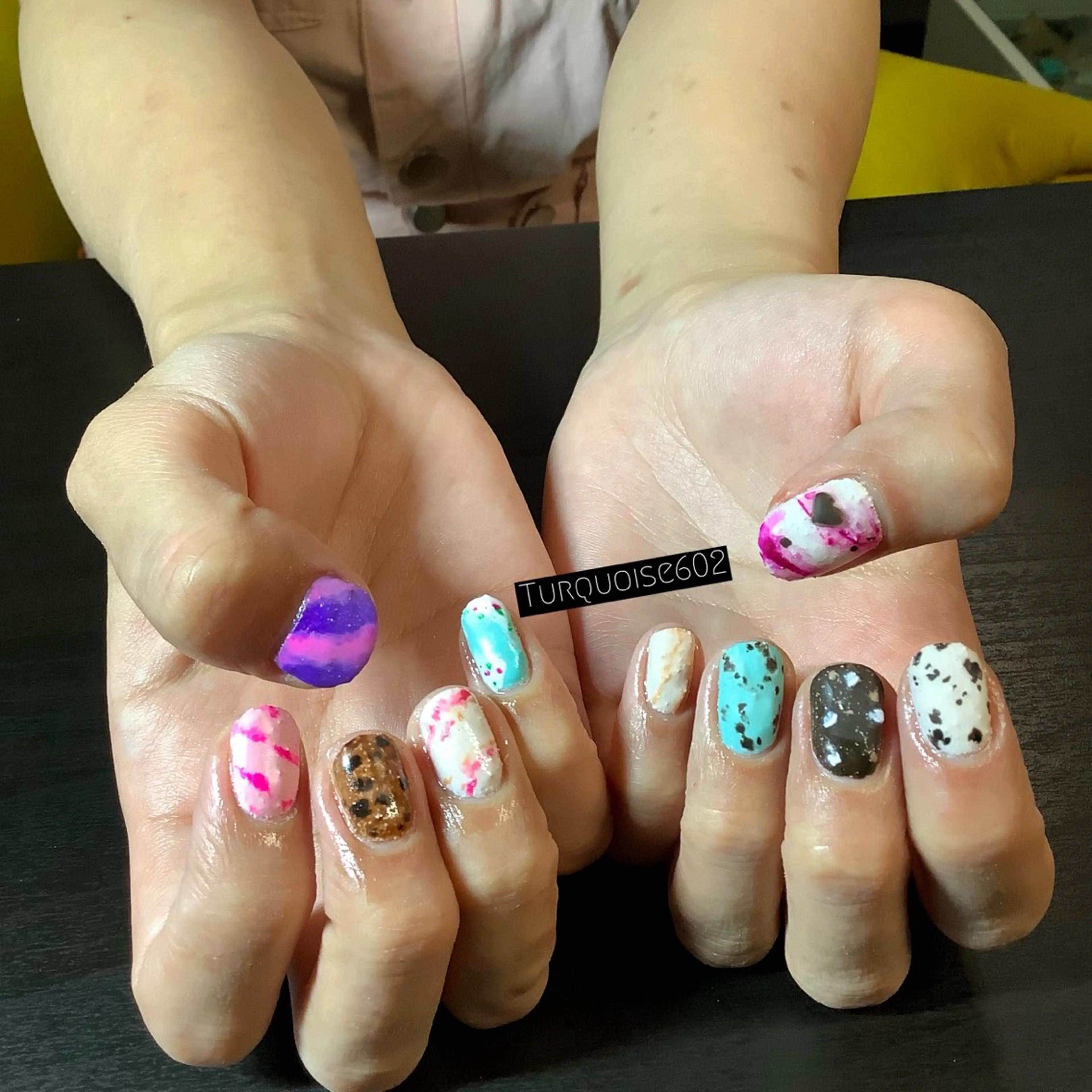 食べ物、キャラ系3Dネイル(オフ込)の写真