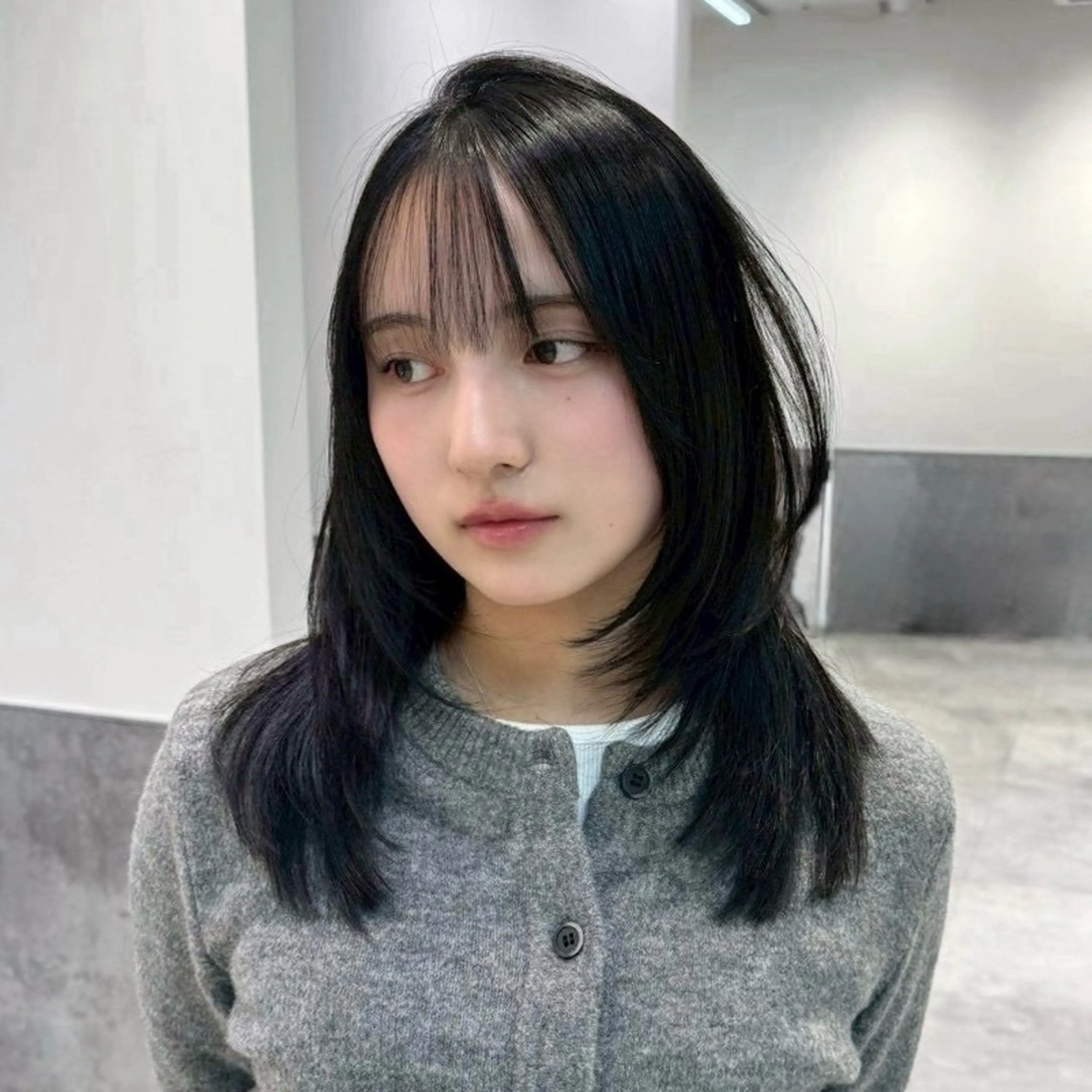 ミディアム ミディアムレイヤー レイヤーカット カット ヘアカラー トリートメント 韓国系支持率No.1 レイヤー特化/きょうのヘアスタイル