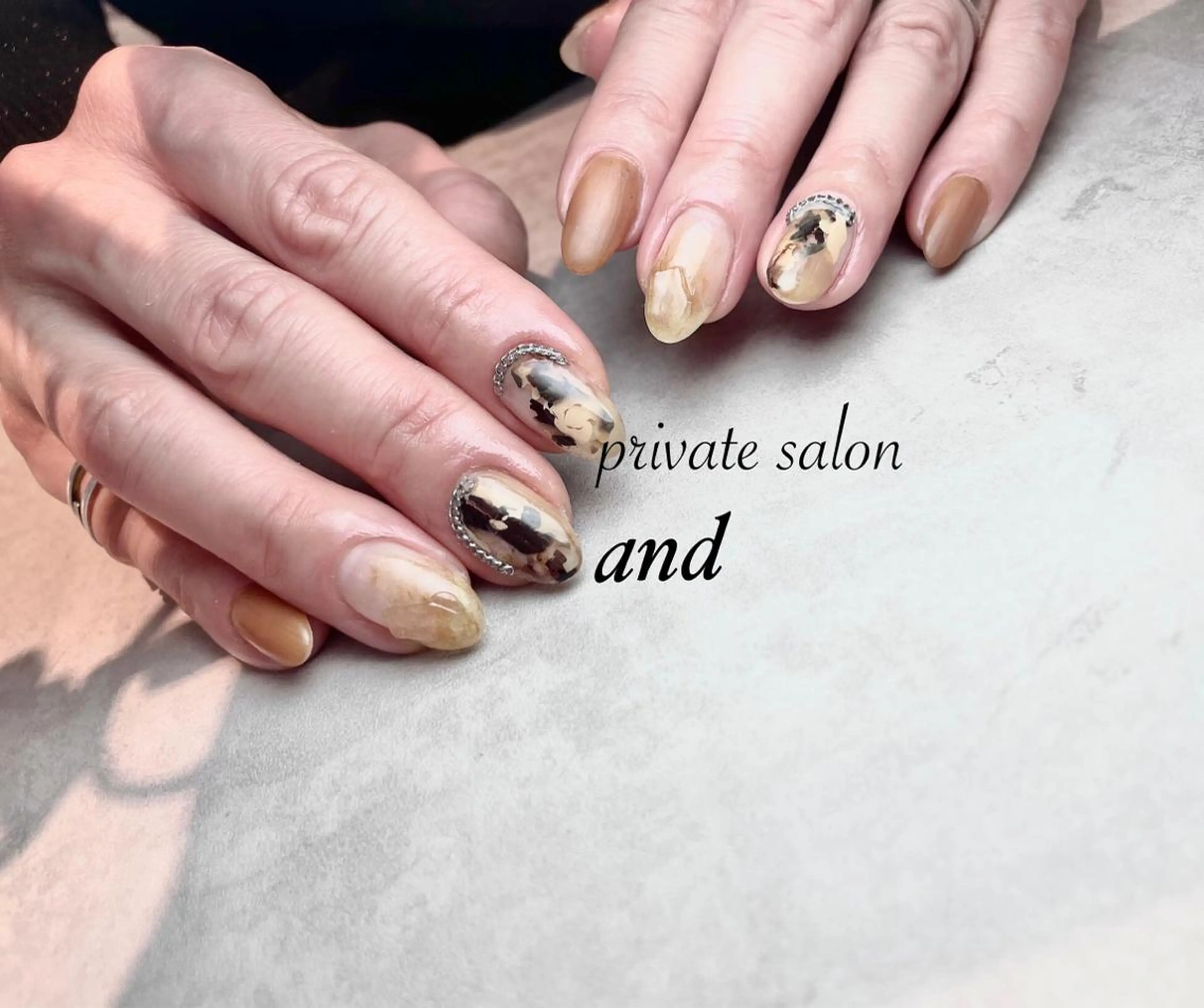 ネイル フレンチネイル ジェルネイル ロングネイル マットネイル バレンタイン 土屋 智子のエステ・リラクイメージ