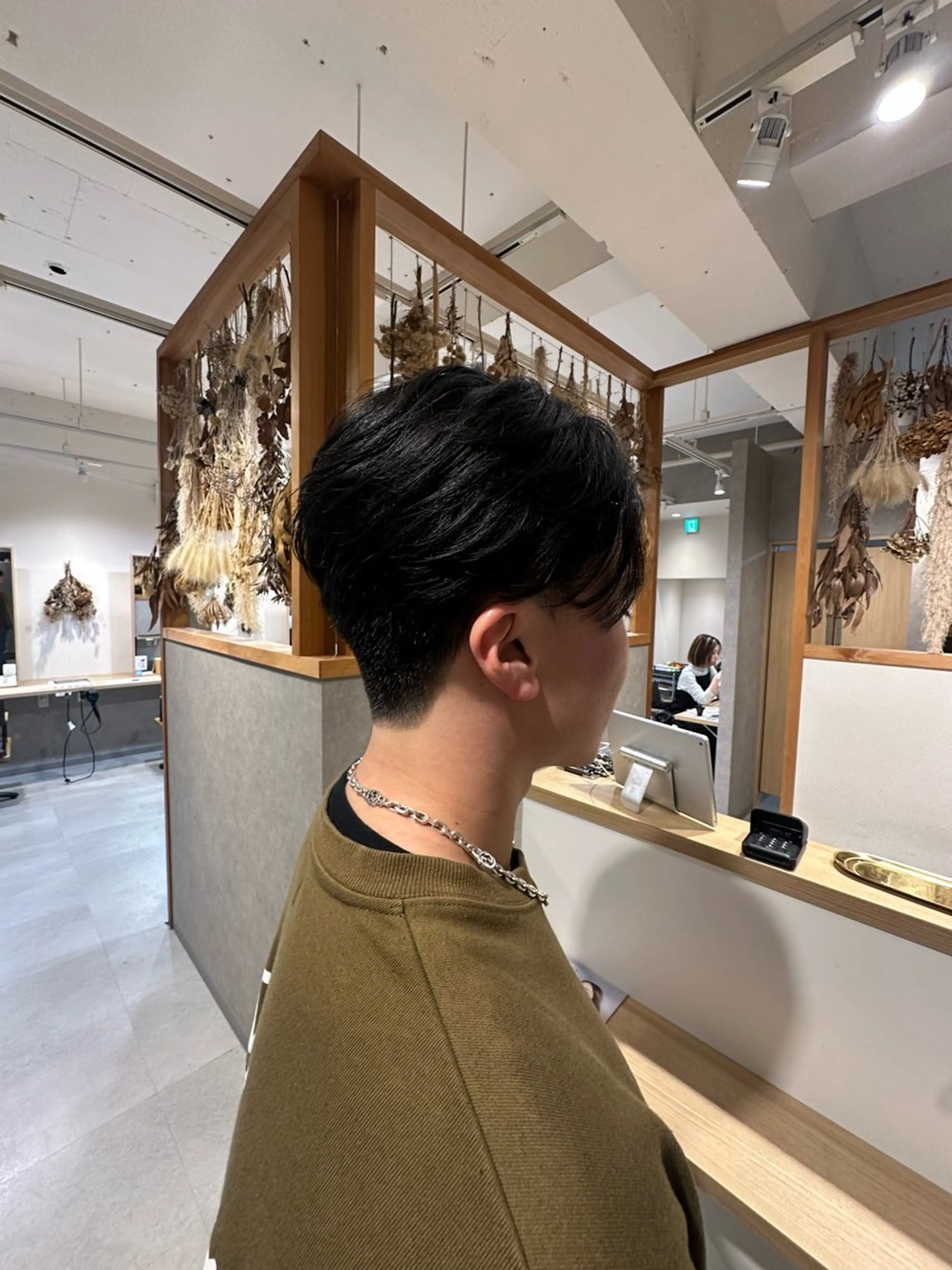 メンズ 刈り上げ 松尾 麗実のヘアスタイル