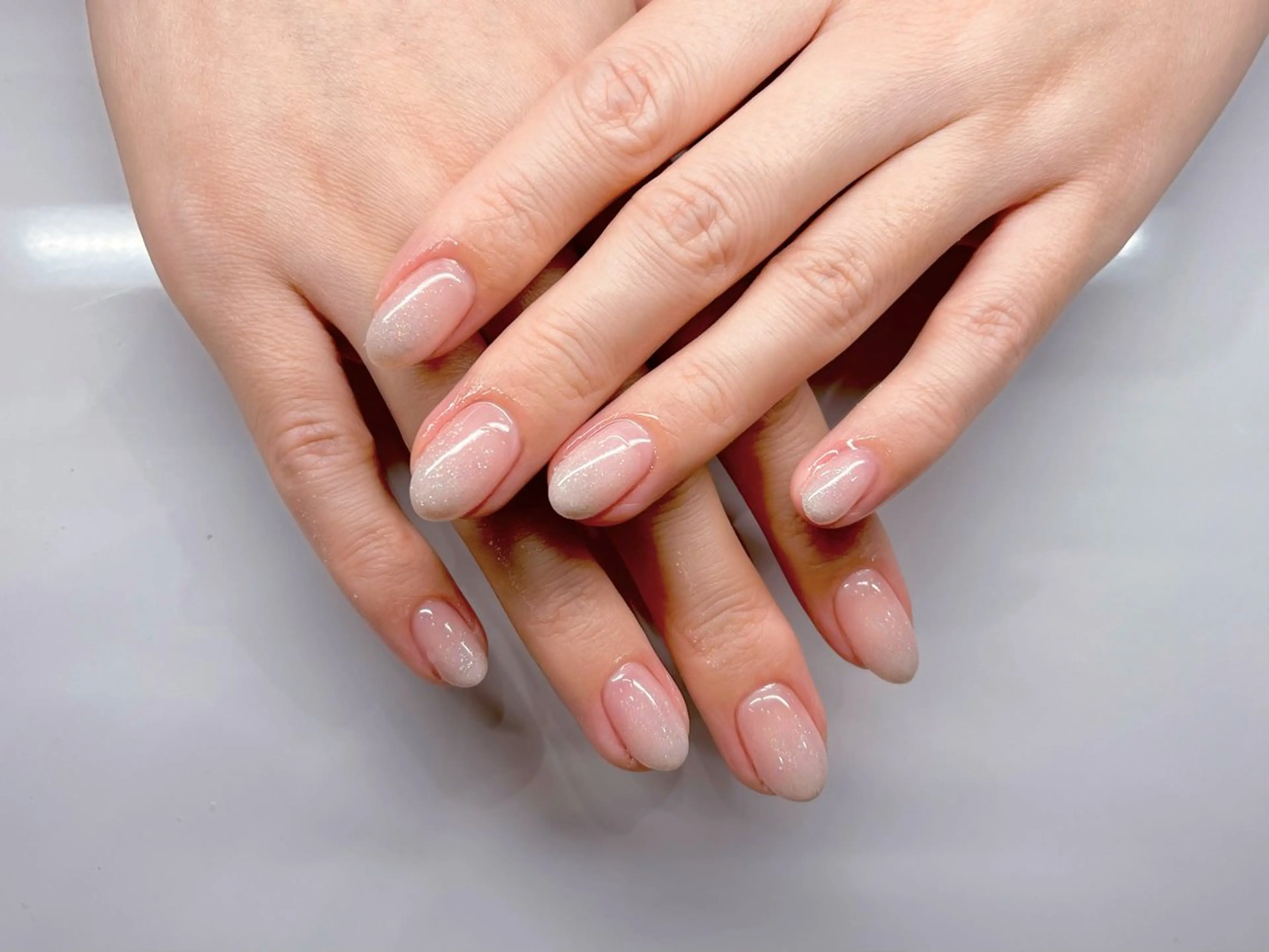 ネイル オーロラネイル フレンチネイル ガラスフレンチ ロングネイル マグネットネイル ハンドネイル XIMINANAIL SALON堀江店のネイルデザイン