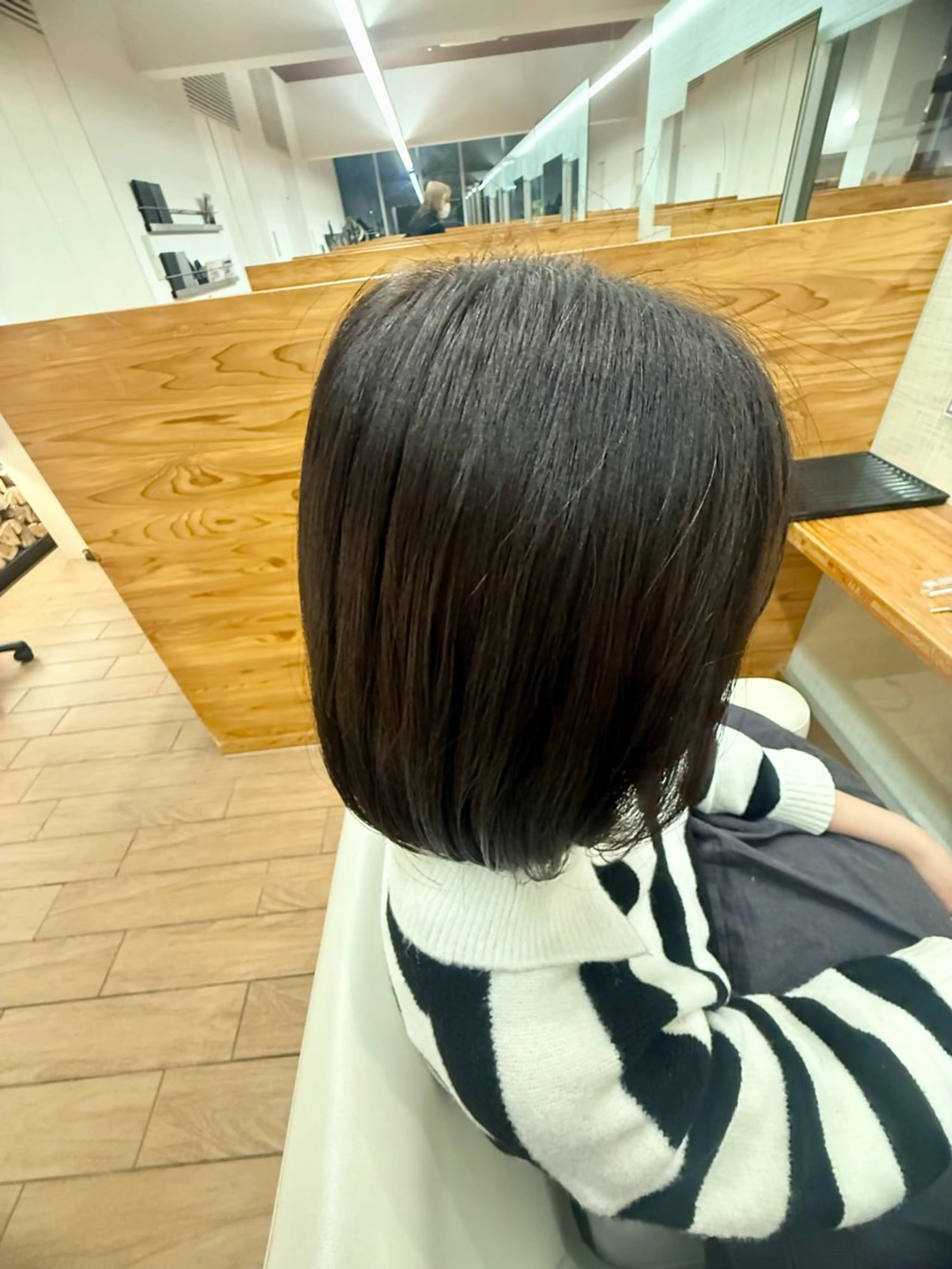 カラー ベージュカラー オリーブベージュ ヘアカラー 🫐佐藤 志乃　艶 カラー/カット🫐のヘアスタイル