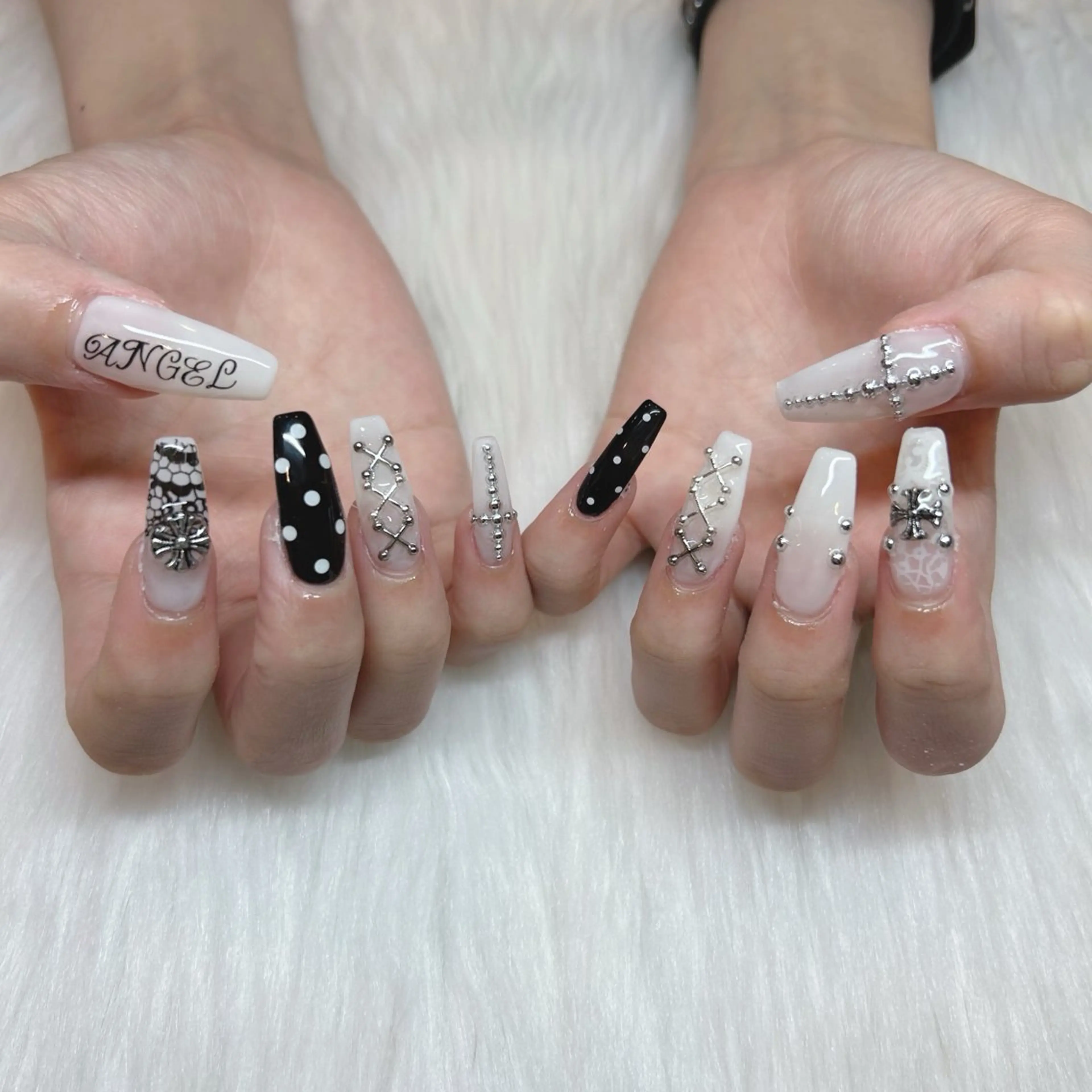 ロング ハンドネイル HANA うるののネイルデザイン