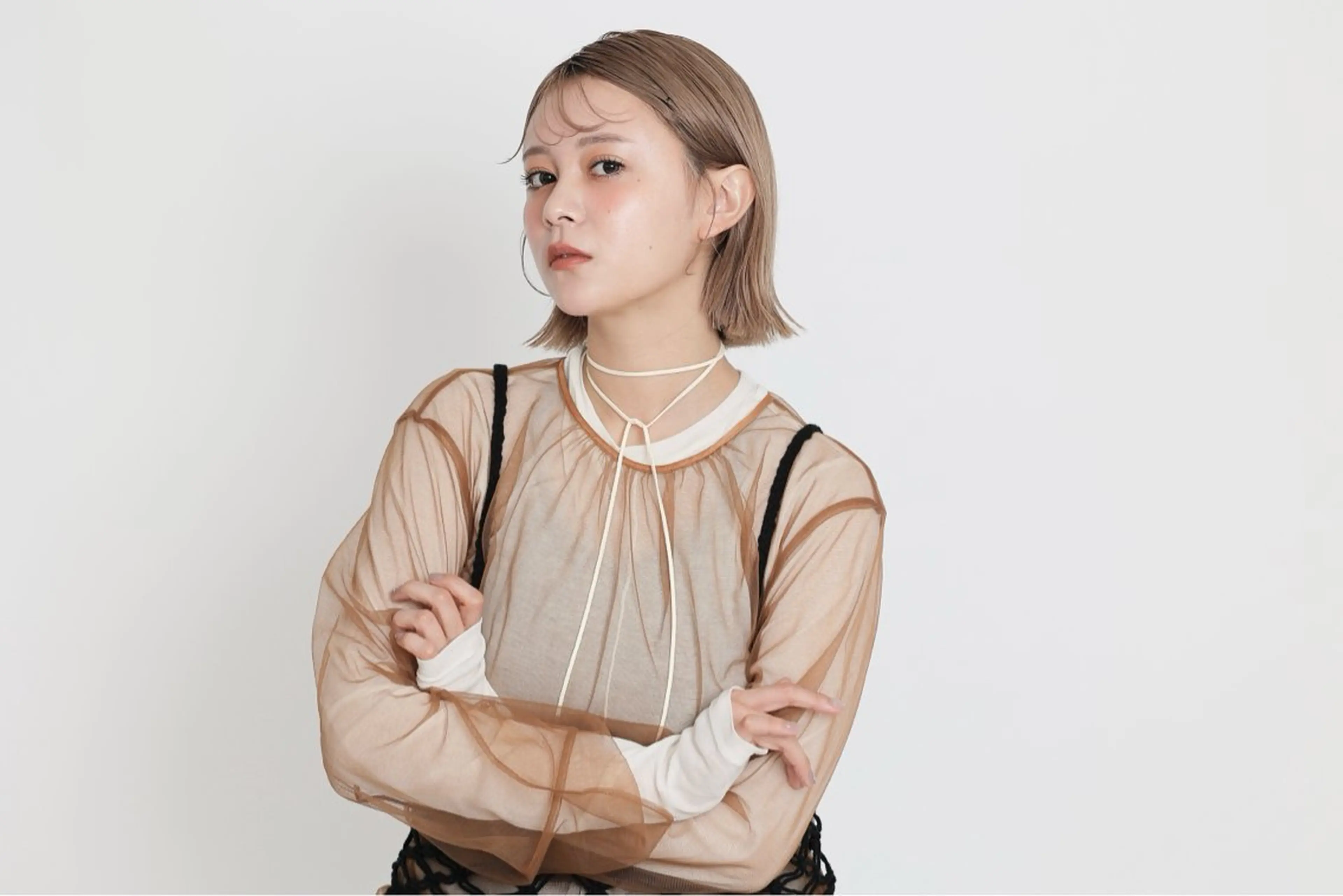 ミディアム ボブ カット ヘアカラー hoNua. 栄/透明感カラーのヘアスタイル