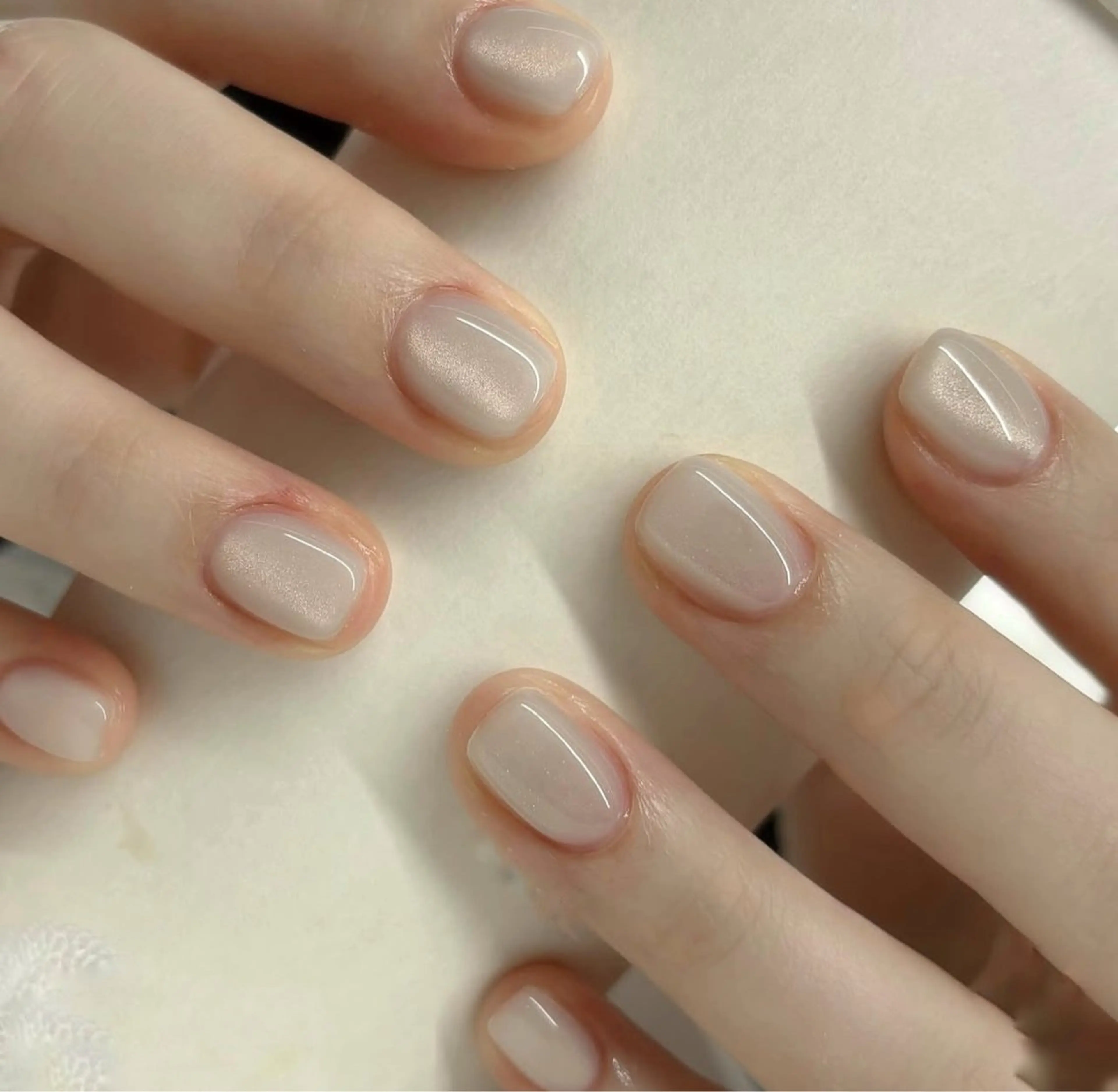 ネイル オーロラネイル 長さ出し フットネイル フレンチネイル ジェルネイル ハンドネイル sora ❄️のネイルデザイン