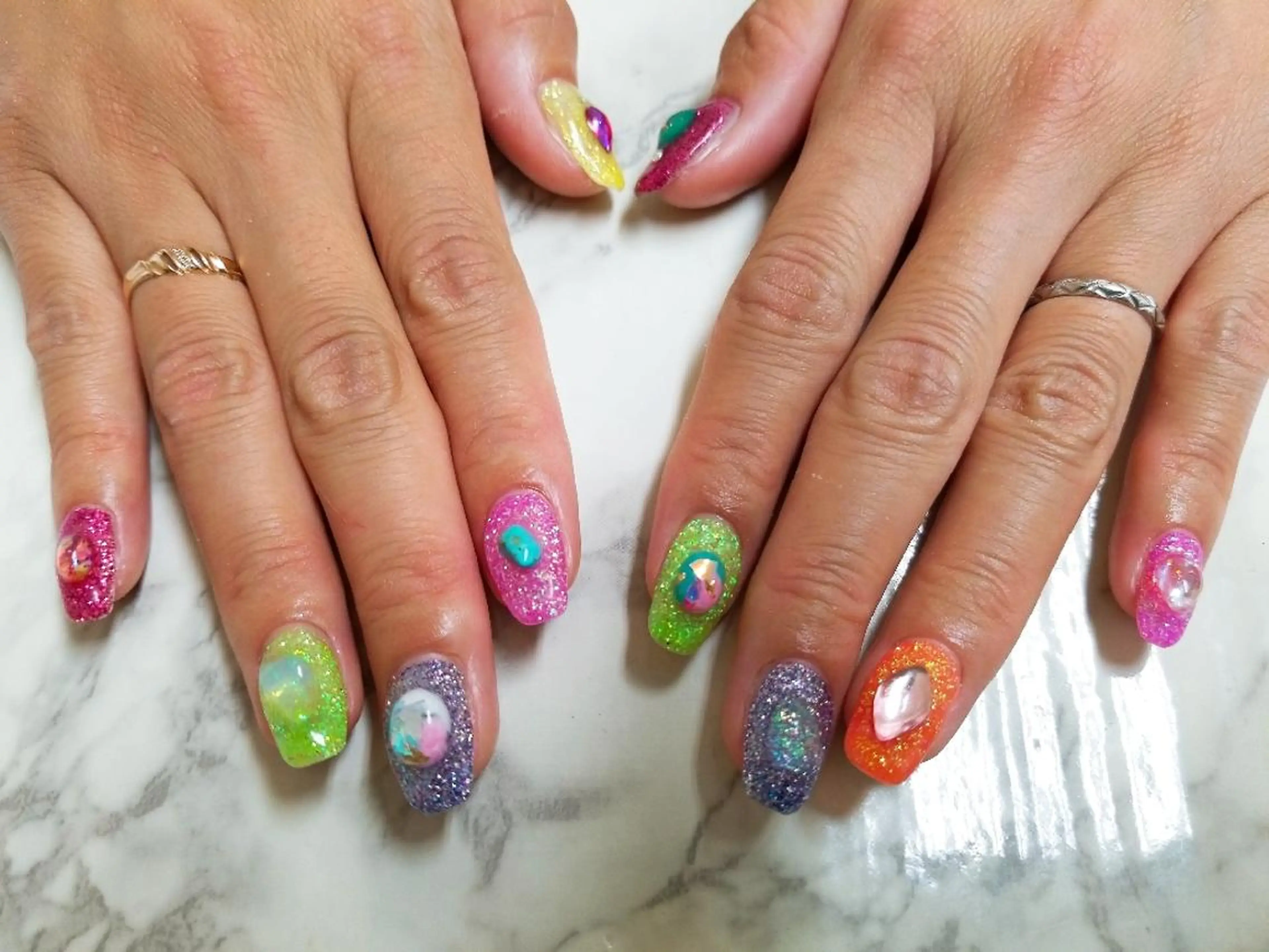 ネイル スカルプ指名No.1 河野　雑誌掲載サロンのネイルデザイン