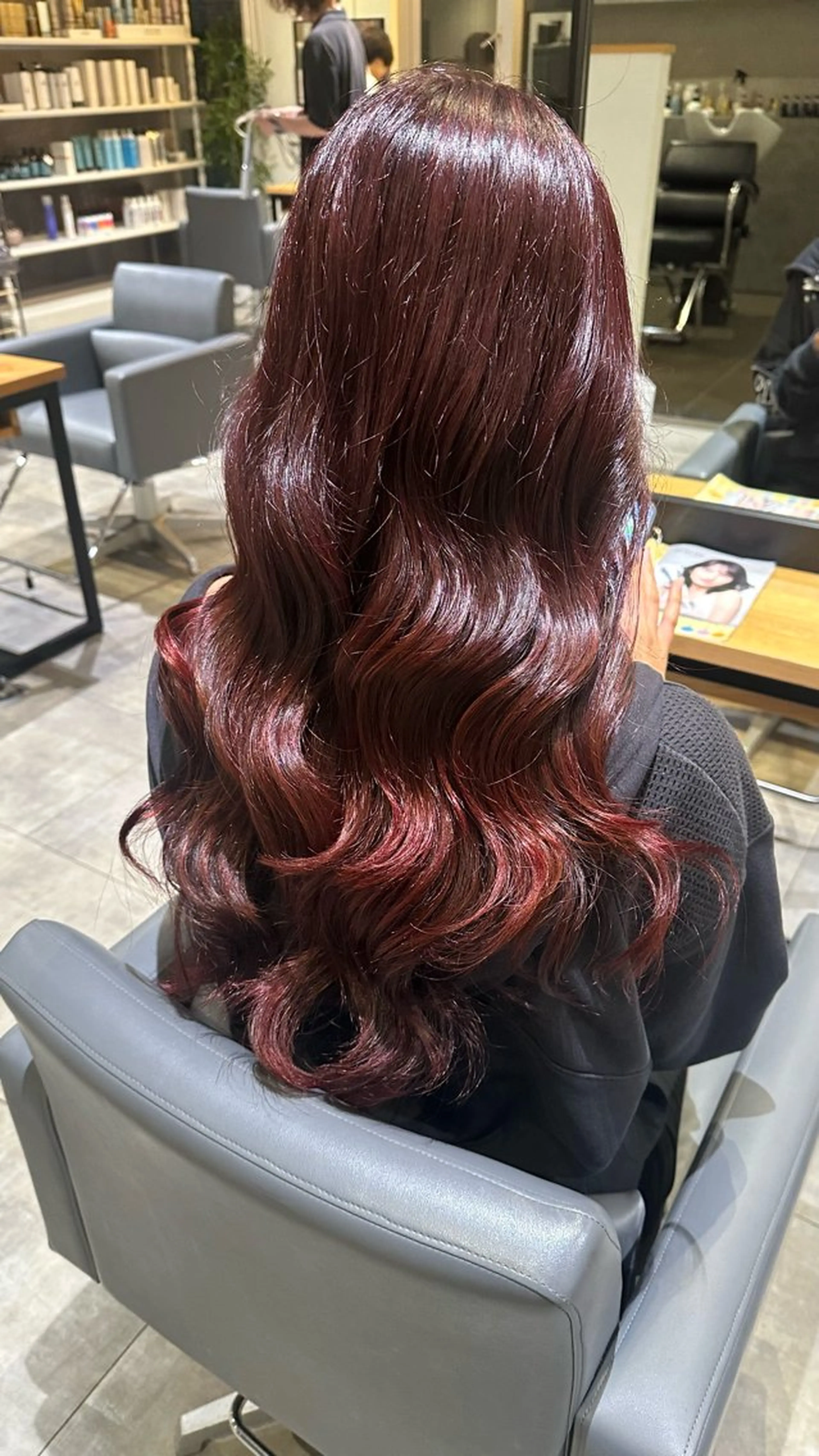 ロング カラー 渚音 nanoのヘアスタイル