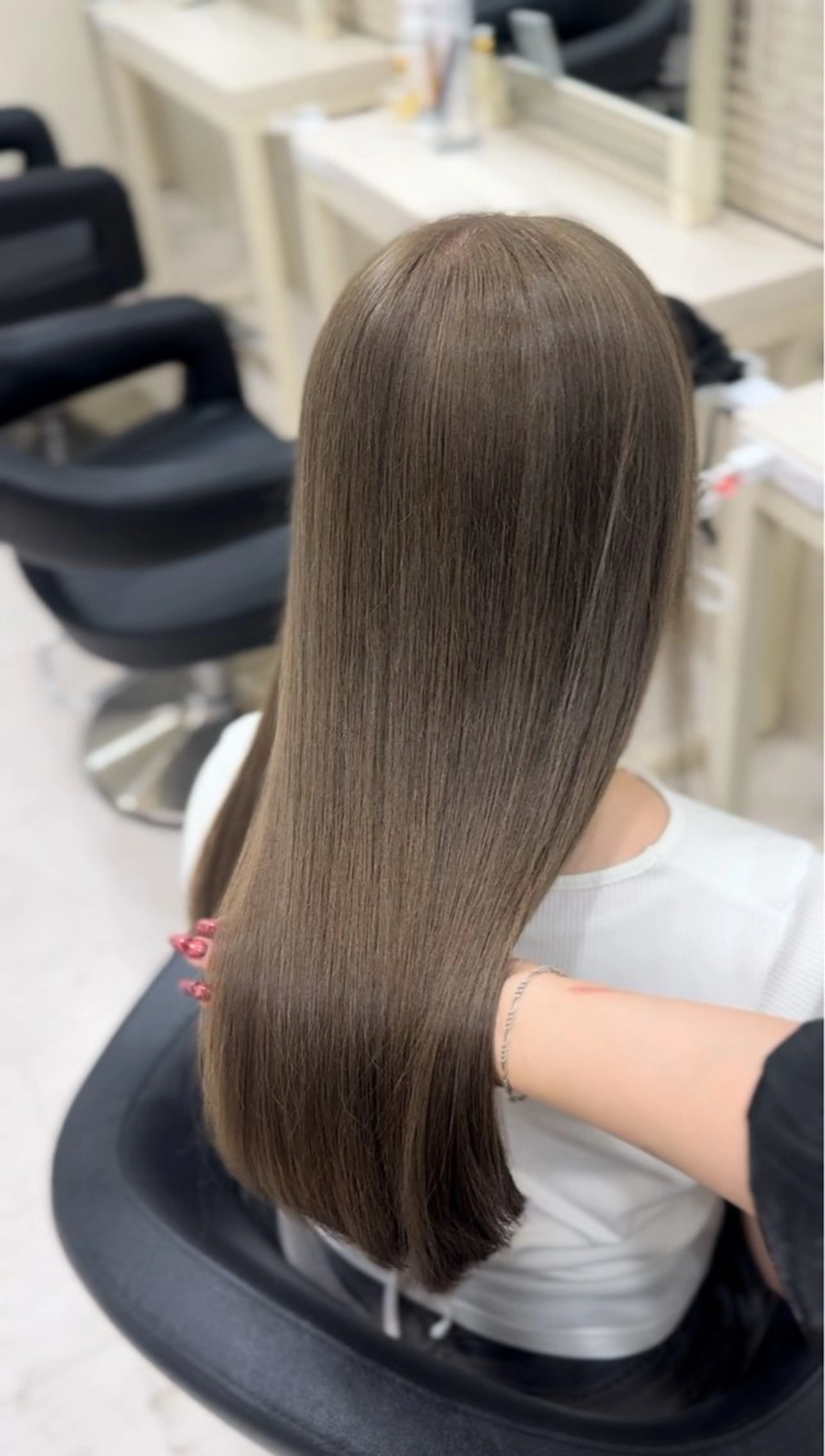 ロング カラー カット ヘアカラー 🤍韓国大人っぽ ベージュMAI🤍のヘアスタイル