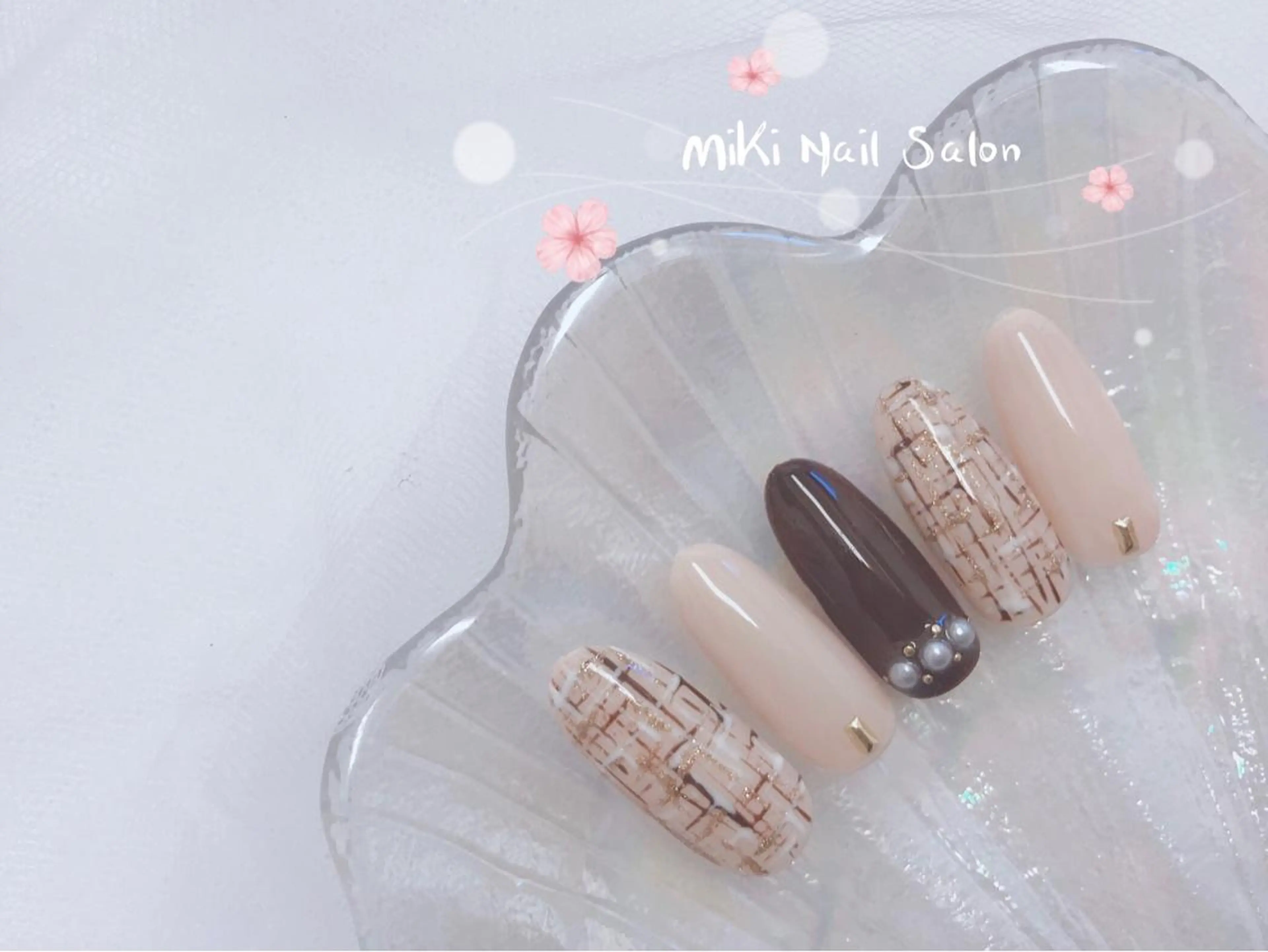ネイル MiKi Nai池袋 長さだし得意のネイルデザイン