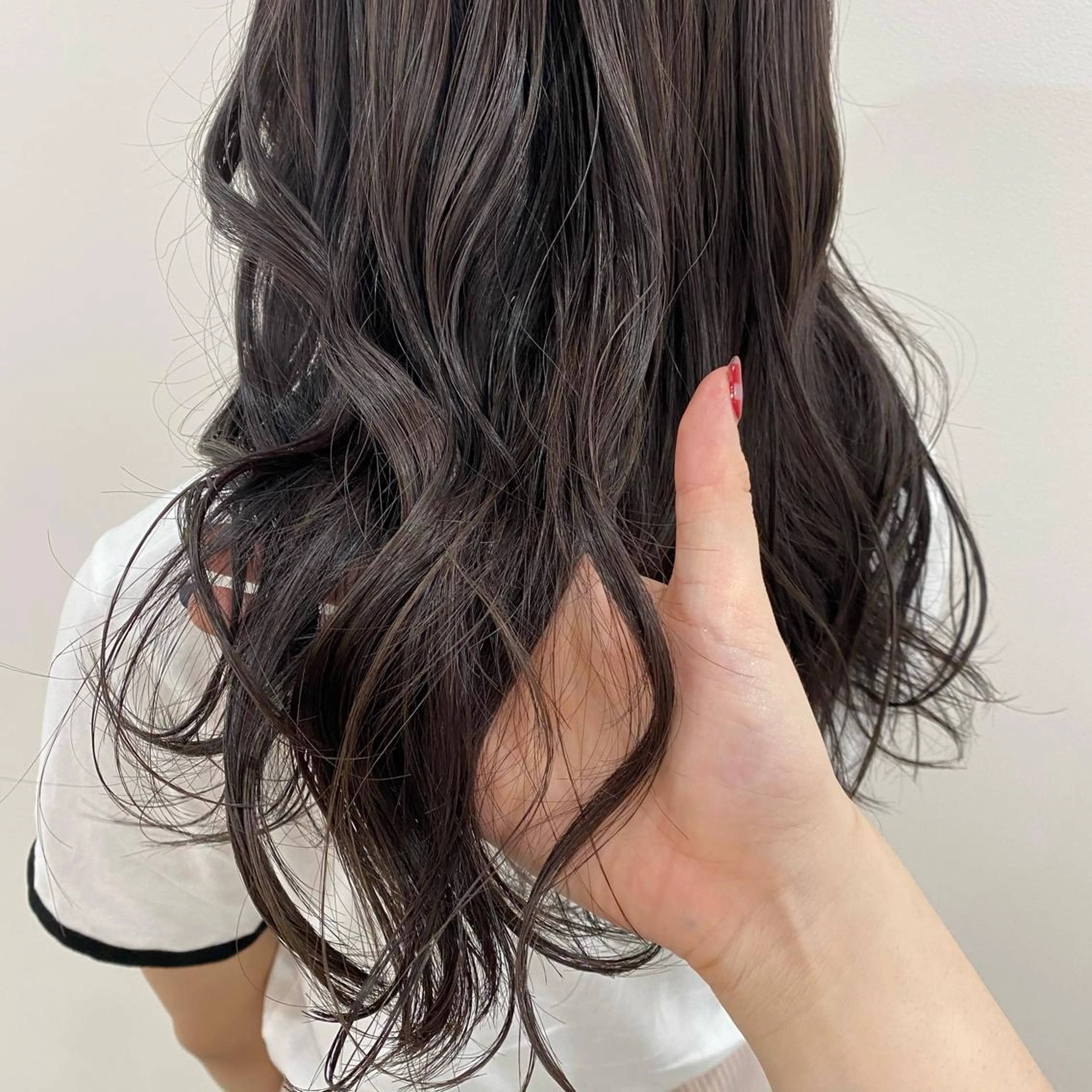 ロング カラー マンツーマン女性 美容師 奏のヘアスタイル