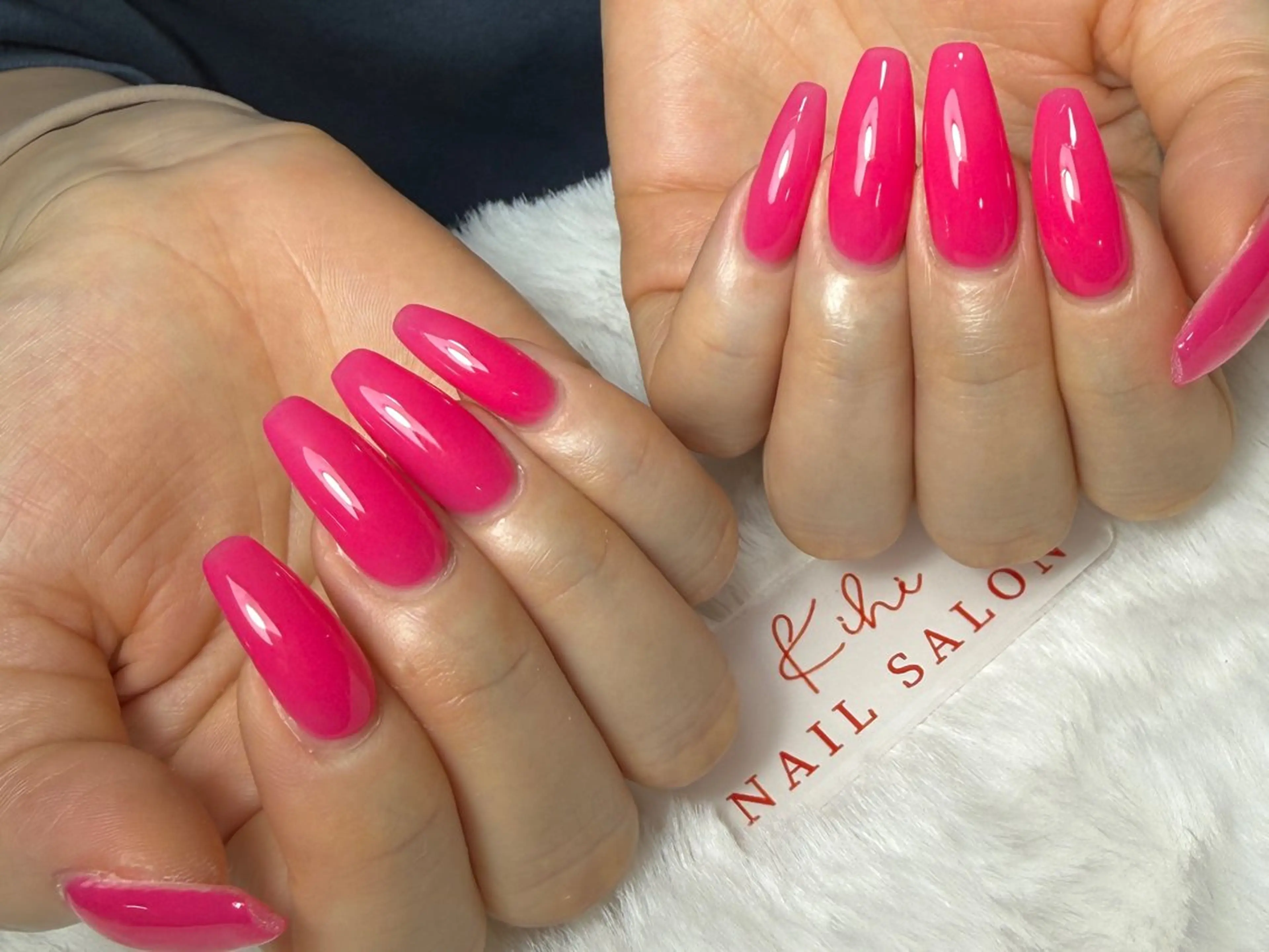 ネイル アートネイル フレンチネイル ジェルネイル グラデーション 韓国ネイル ハンドネイル 💕鈴木ユリ パラジェル/オフ無料のネイルデザイン