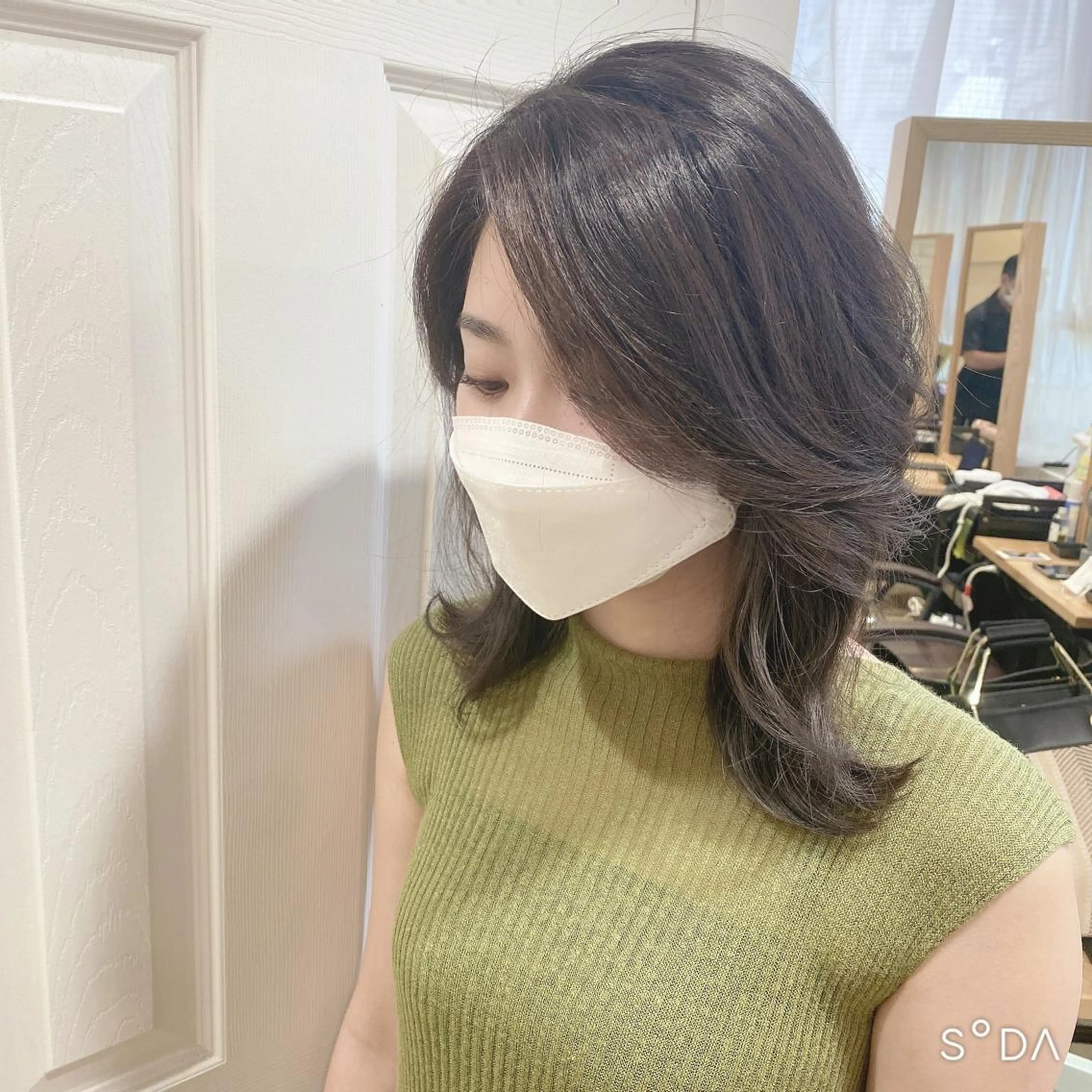 ミディアム カット ヘアカラー トリートメント パーソナルカラー lapiax阿部のヘアスタイル