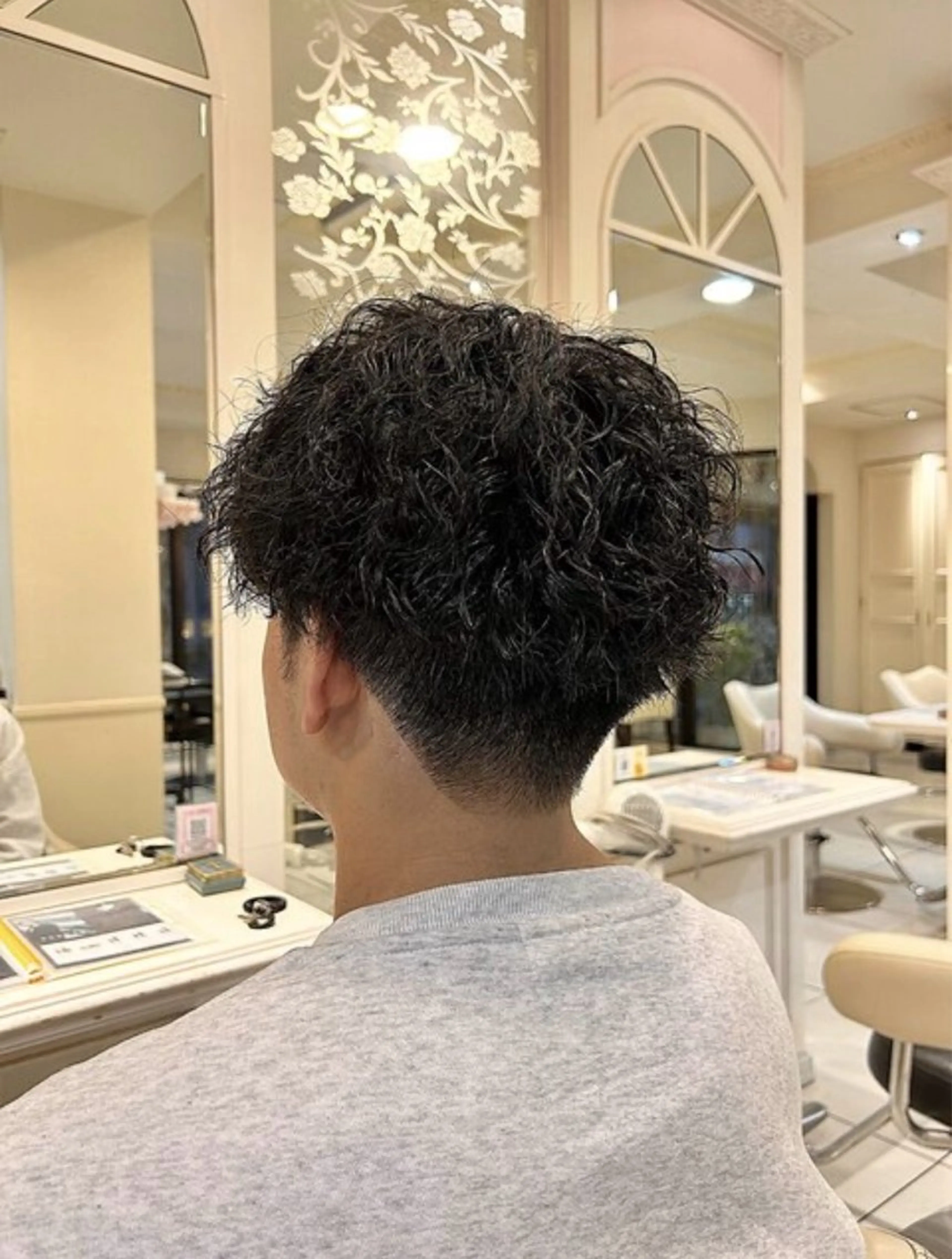 パーマ メンズ メンズパーマ ストレートパーマ カット パーマ モデル募集中🌞🌈 SARAのヘアスタイル