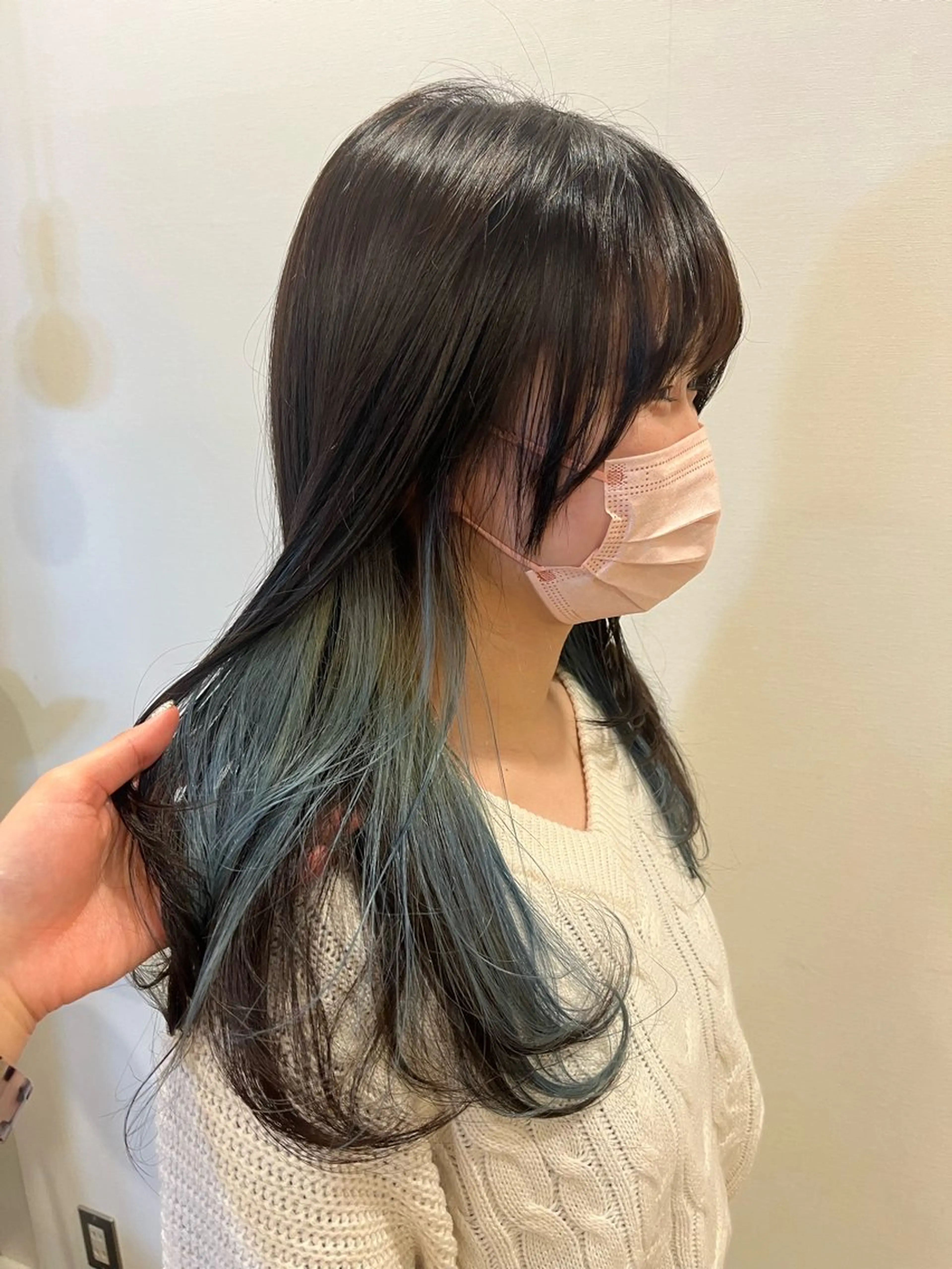 ロング 田中 結月のヘアスタイル