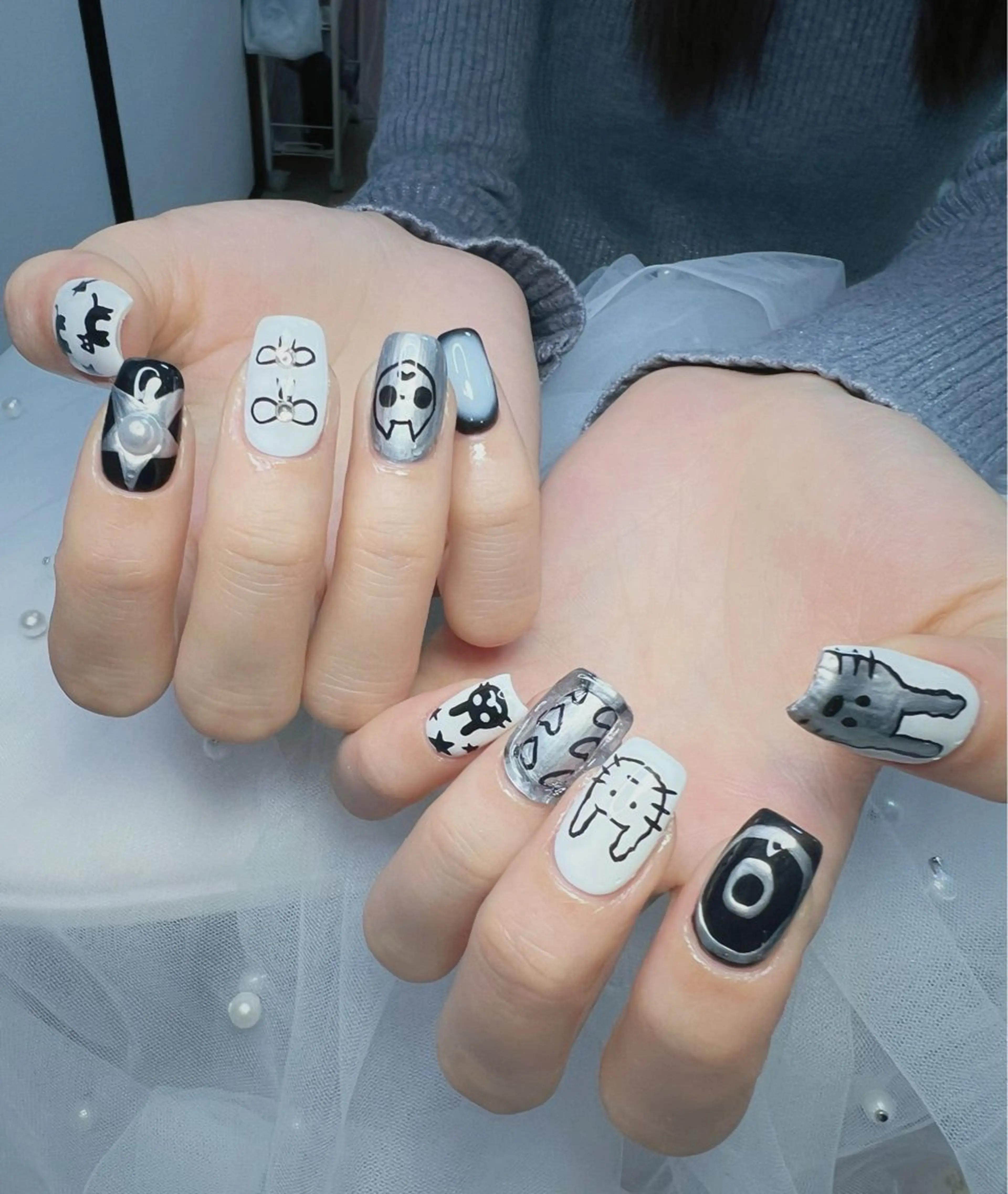 ネイル オーロラネイル 長さ出し フットネイル 韓国ネイル ラメ(グリッター) 👍thumbs up nail👍のネイルデザイン