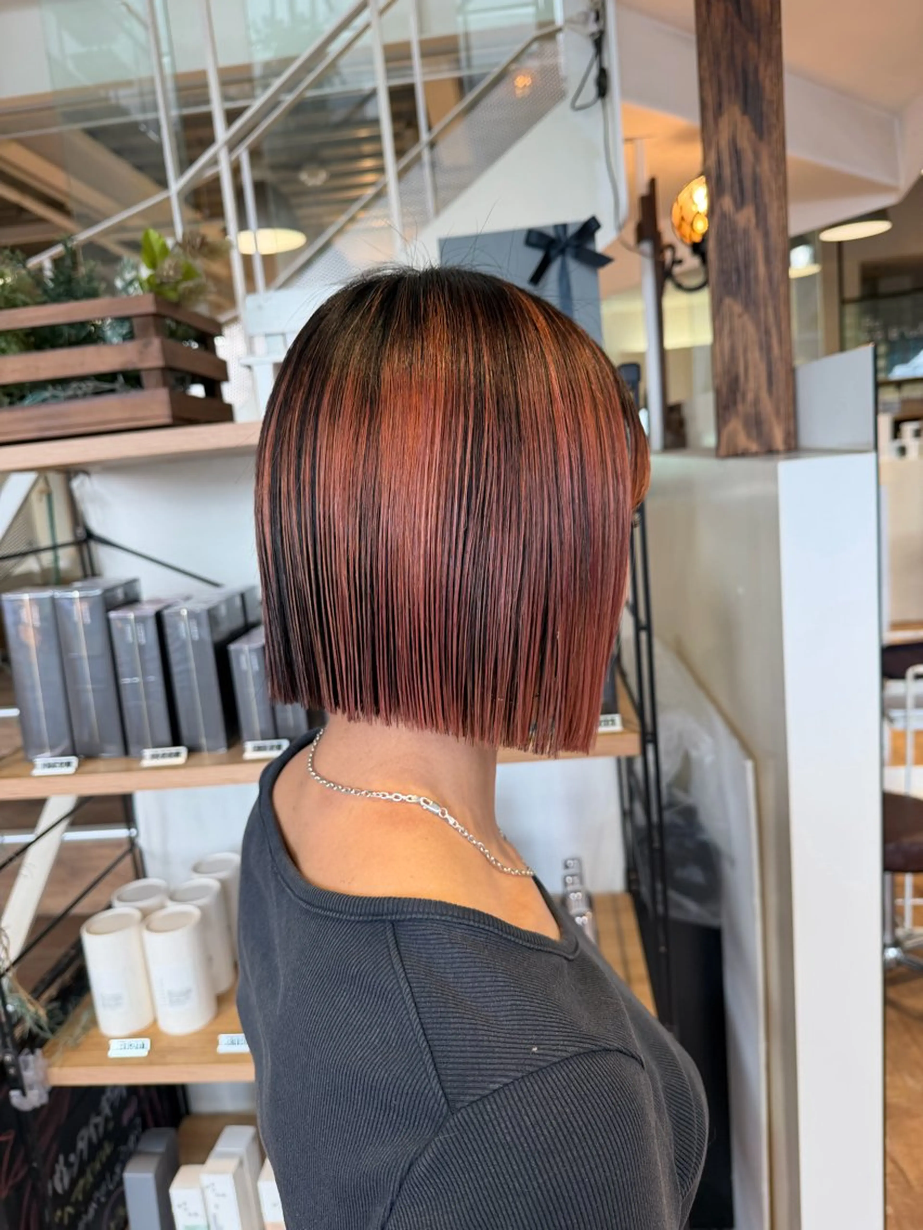 カラー ボブ ヘアカラー トリートメント インナーカラー♡ Nanakoのヘアスタイル