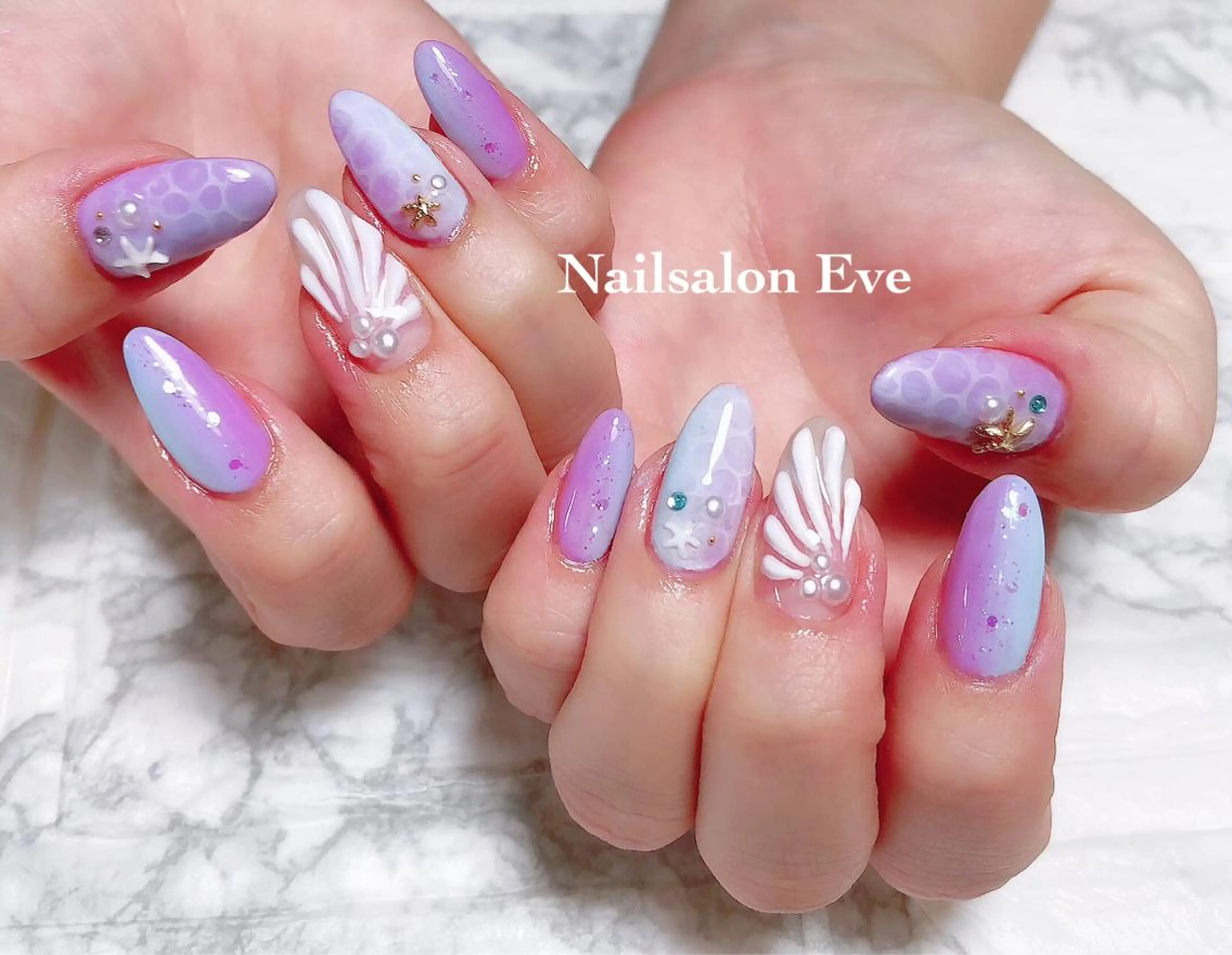 ネイル 夏ネイル ハンドネイル ハンドケア Nailsalon Eve（イヴ）のネイルデザイン