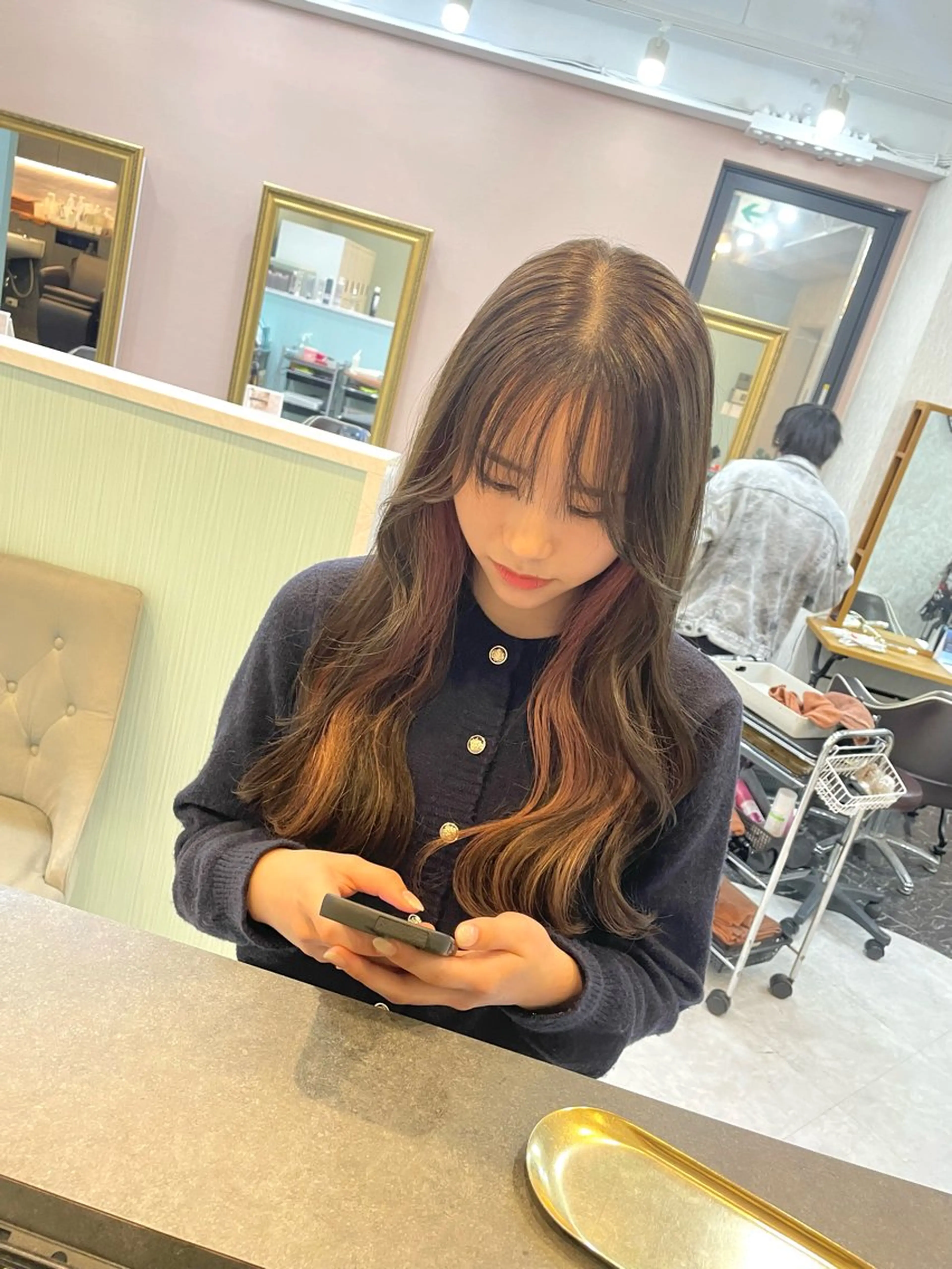 ロング カット ヘアカラー 亀川蓮 Agu hairのヘアスタイル