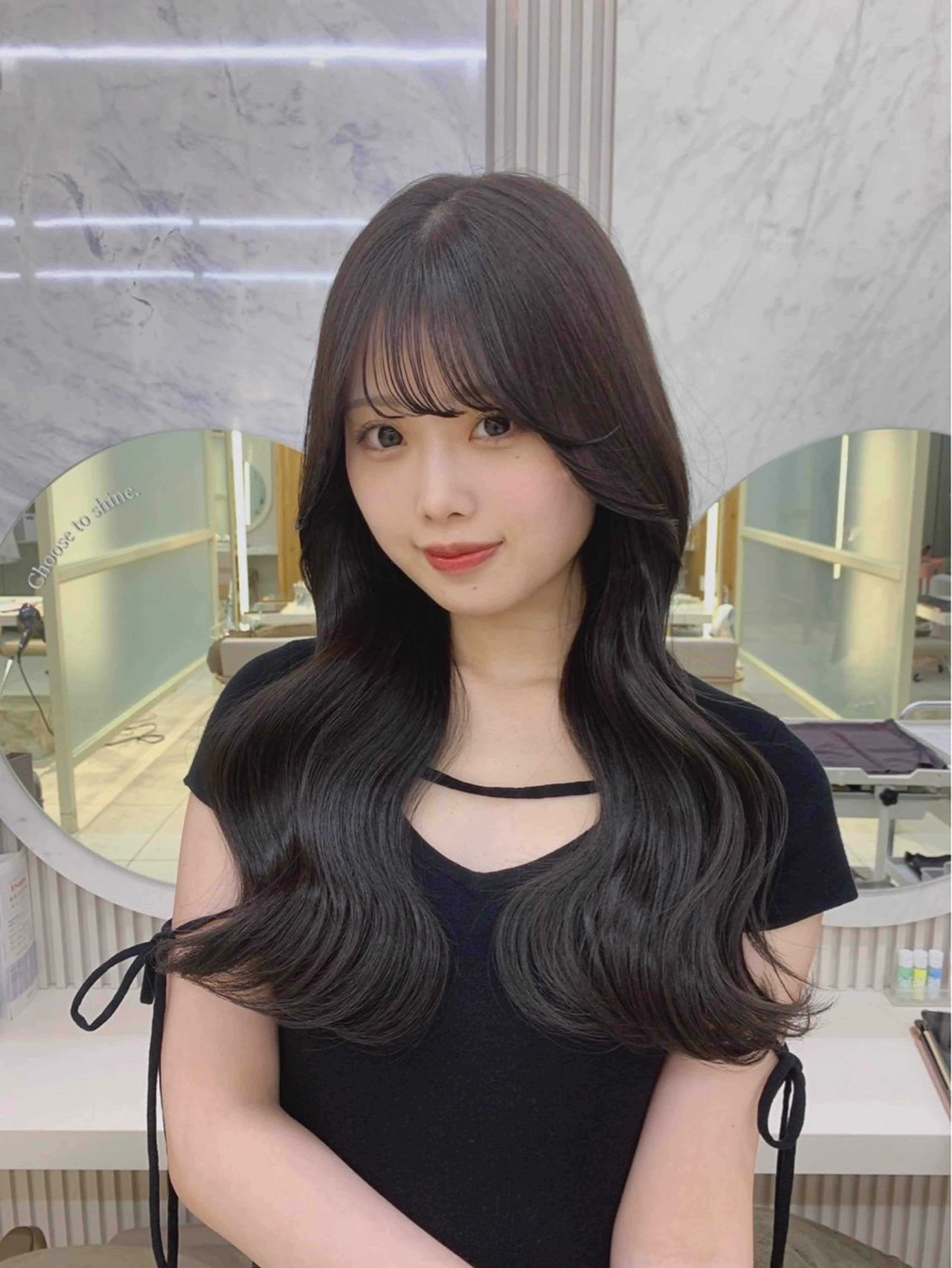 ロング ロングレイヤー レイヤーカット ロング 鈴木 彩莉のヘアスタイル