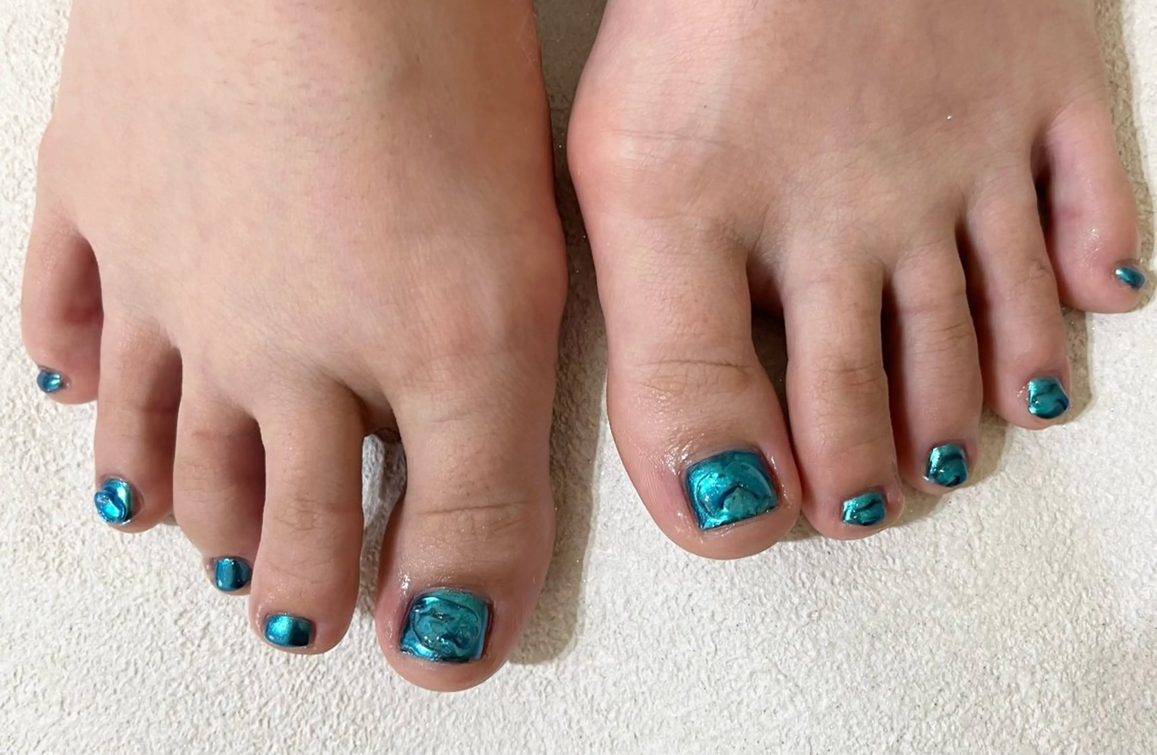 ネイル 氷ネイル・うるうるネイル ミラーネイル ハンドネイル フットネイル ハンドケア 🍐 ひろみのネイルデザイン