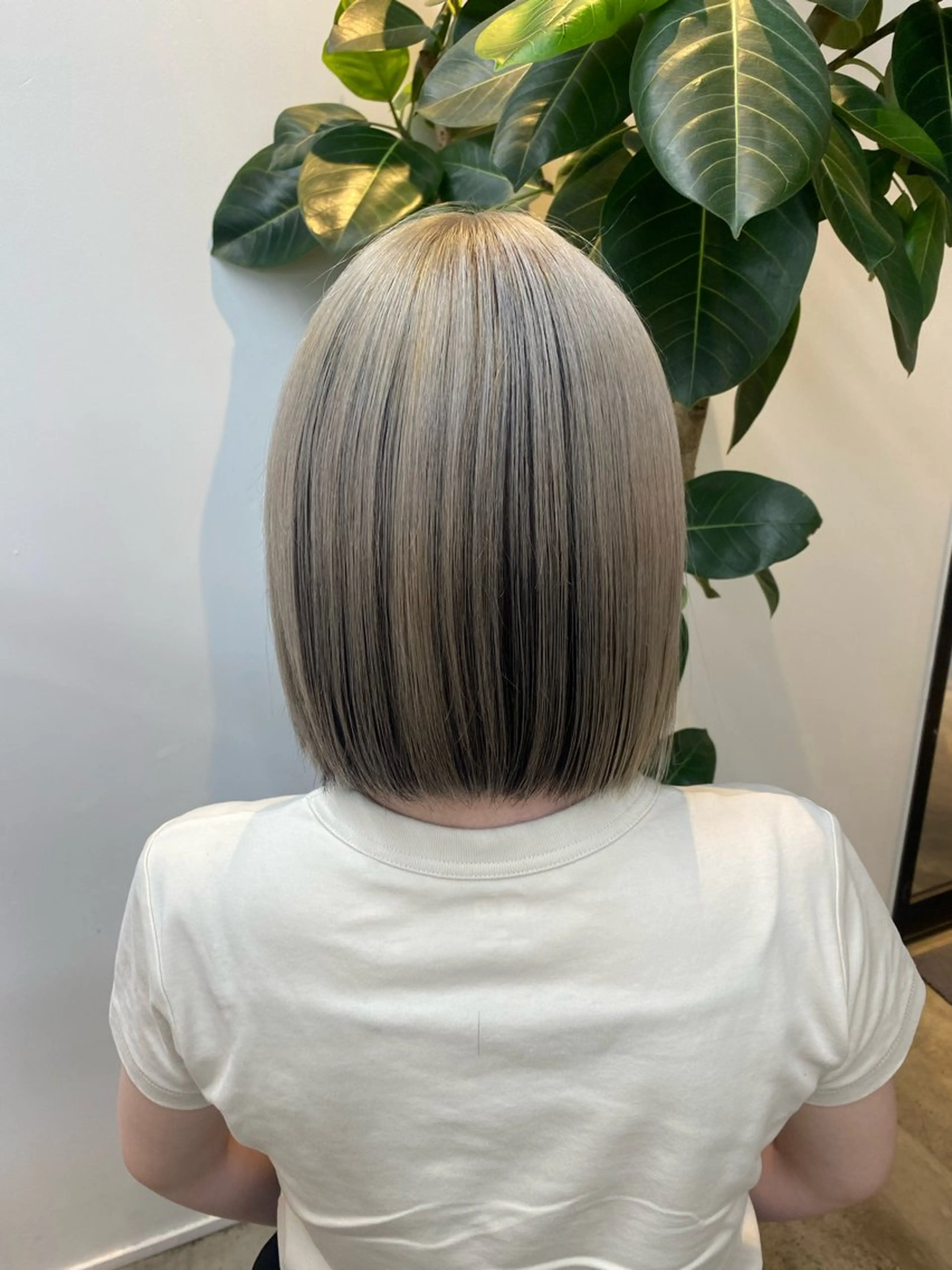 ショート カラー 🌼ハイライト透明感 🌼maiのヘアスタイル