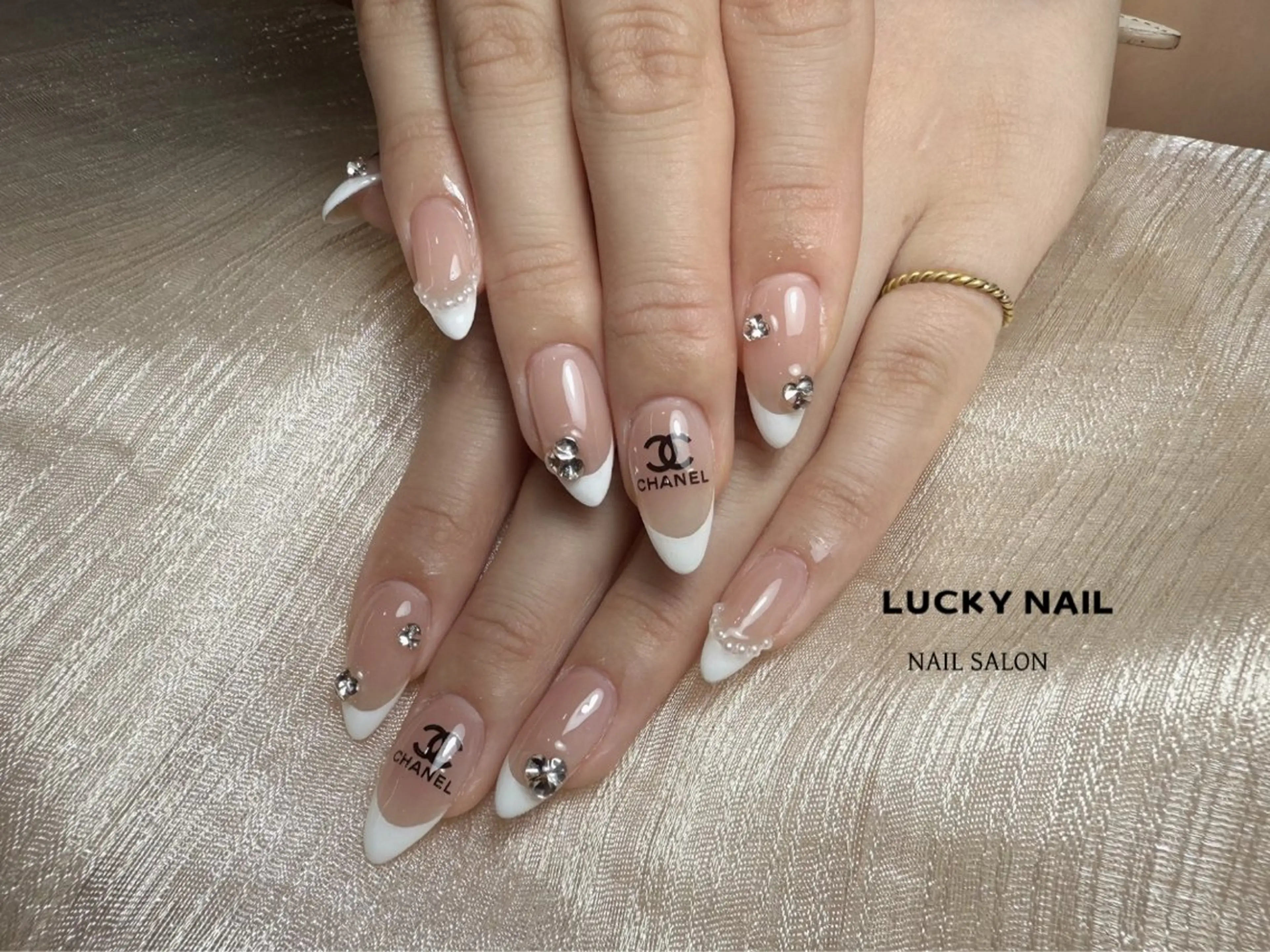 ネイル LUCKY NAILのネイルデザイン