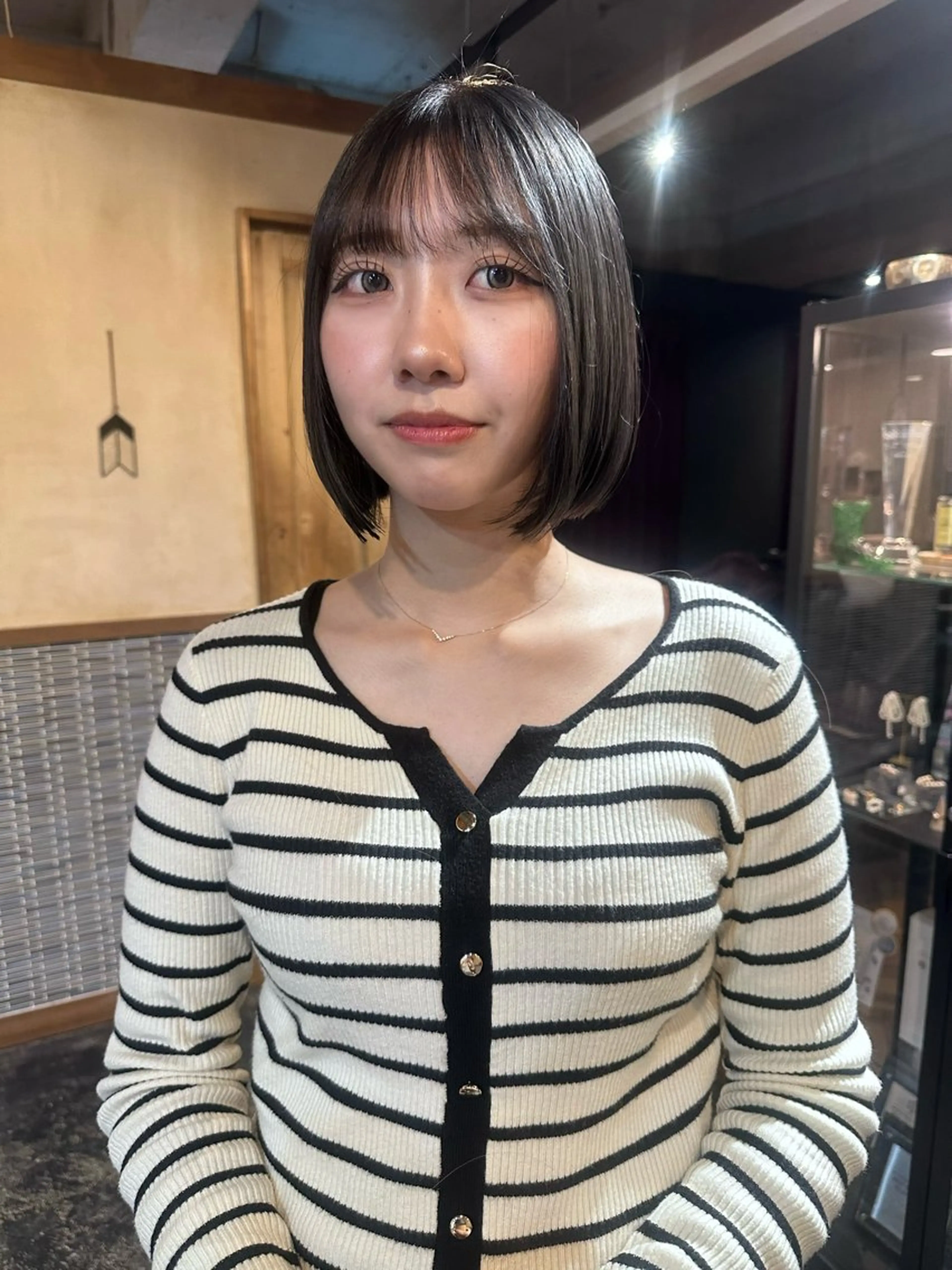 ショート カラー ブリーチ グレージュ ボブ カット ヘアカラー カットモデル/カラー rionのヘアスタイル