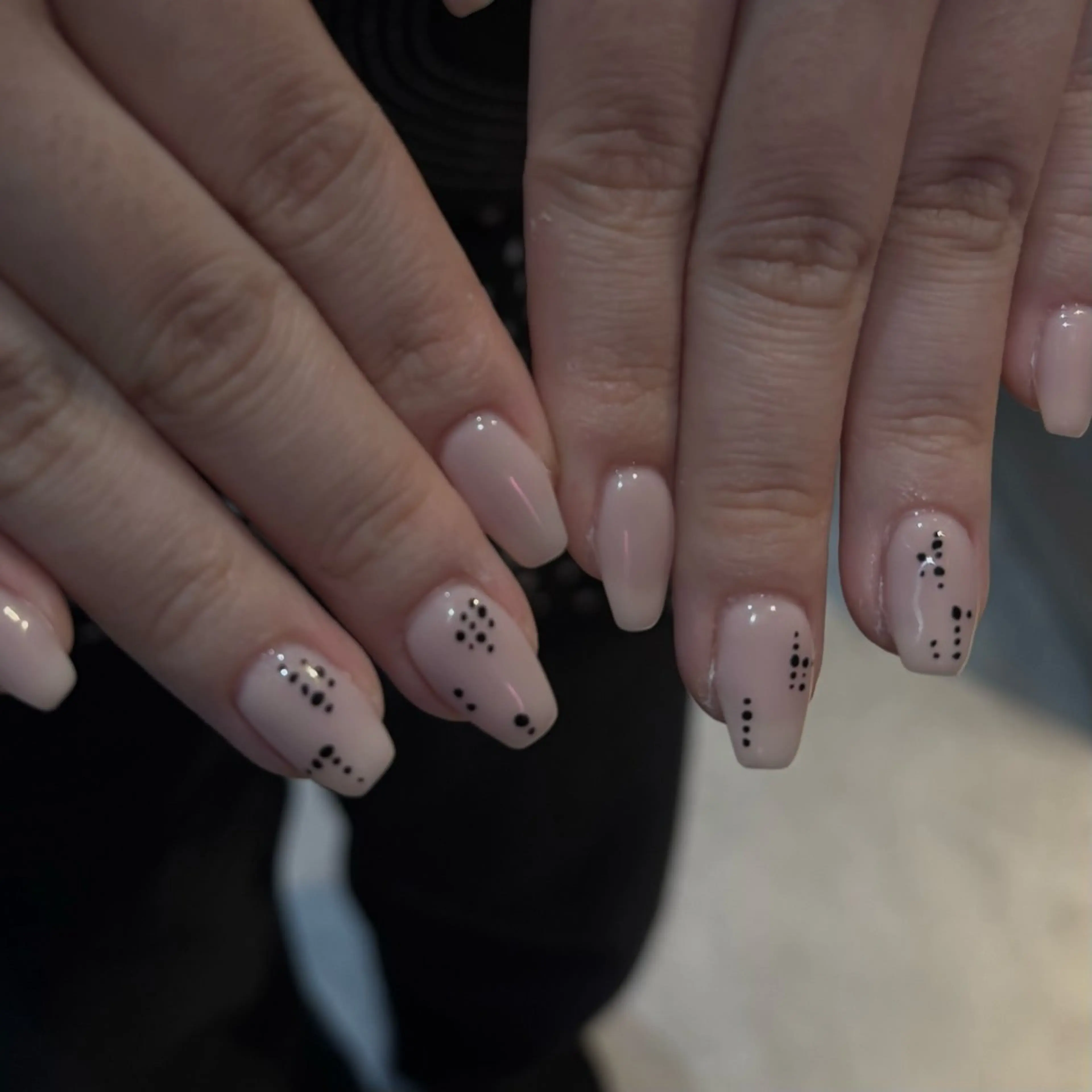 ネイル ハンドネイル 🦋WOLTOKYO 🦋shizukuのネイルデザイン