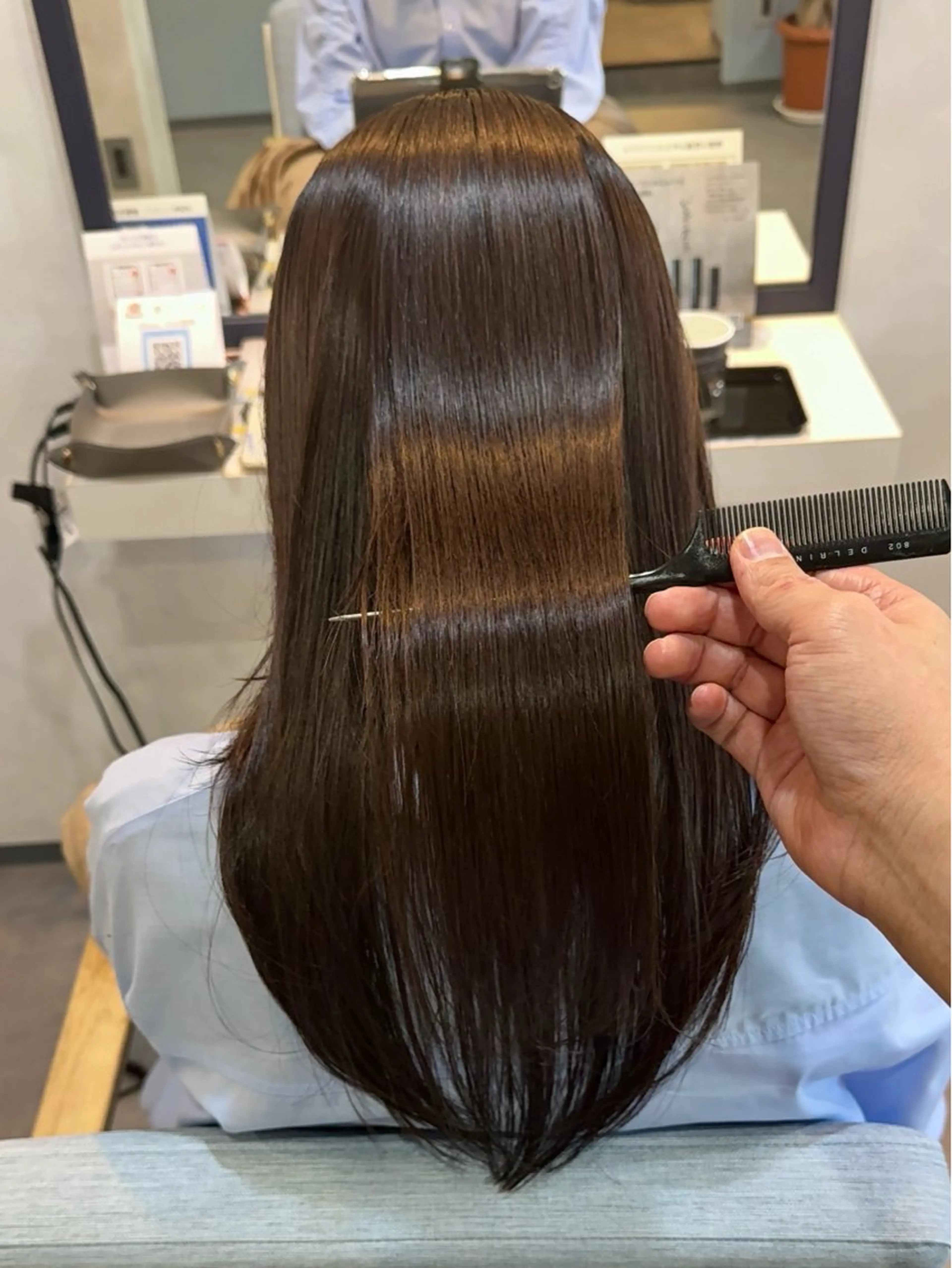 ロング ハイライト 髪質改善 縮毛矯正 トリートメント 髪のお悩みお任せ ください坂 要司のヘアスタイル