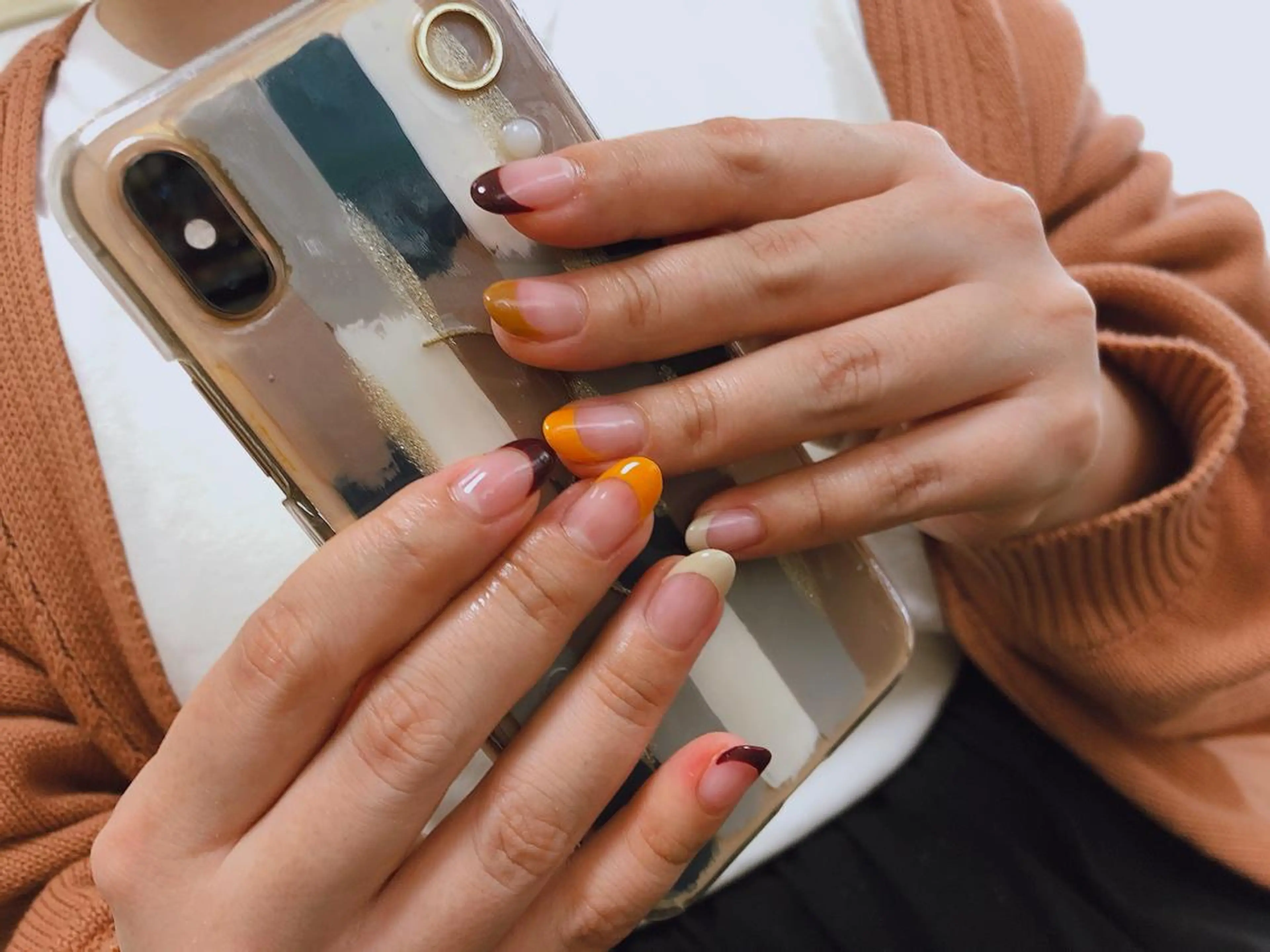 ネイル フレンチネイル mogunail &blowのネイルデザイン