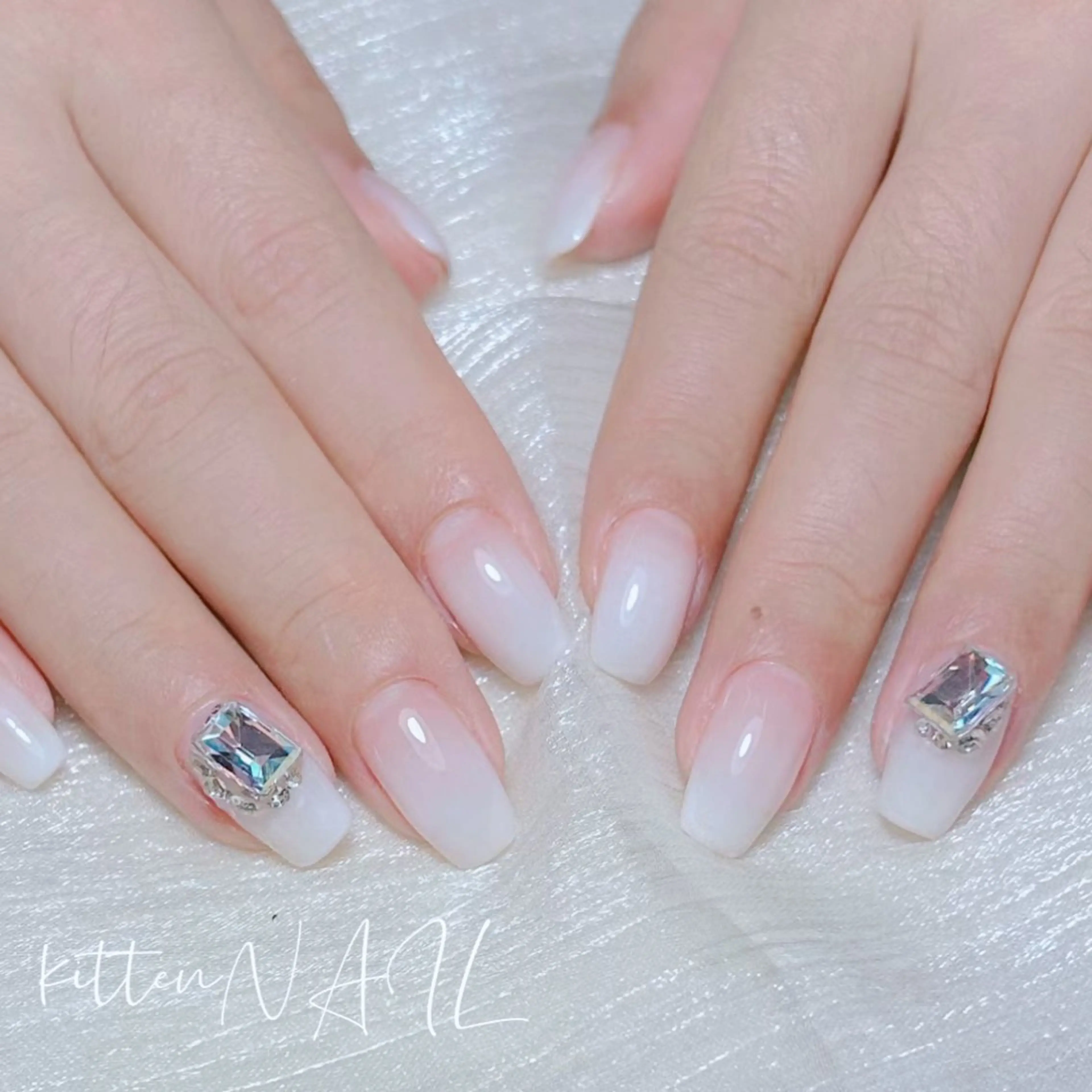 ネイル ハンドネイル コネコ ネイルサロンのネイルデザイン