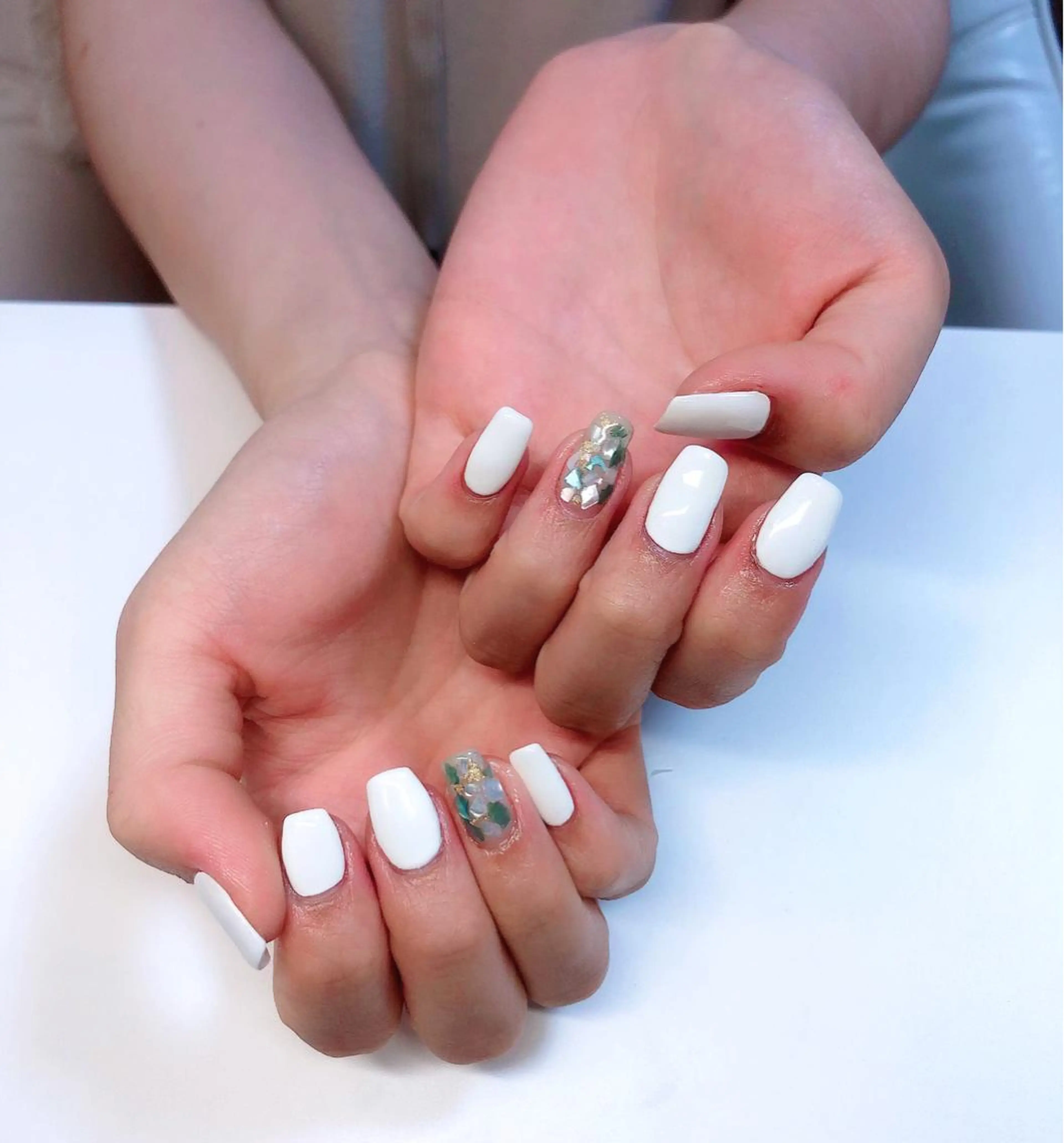 ネイル ハンドネイル 片平 恭子のマツエク・マツパデザイン