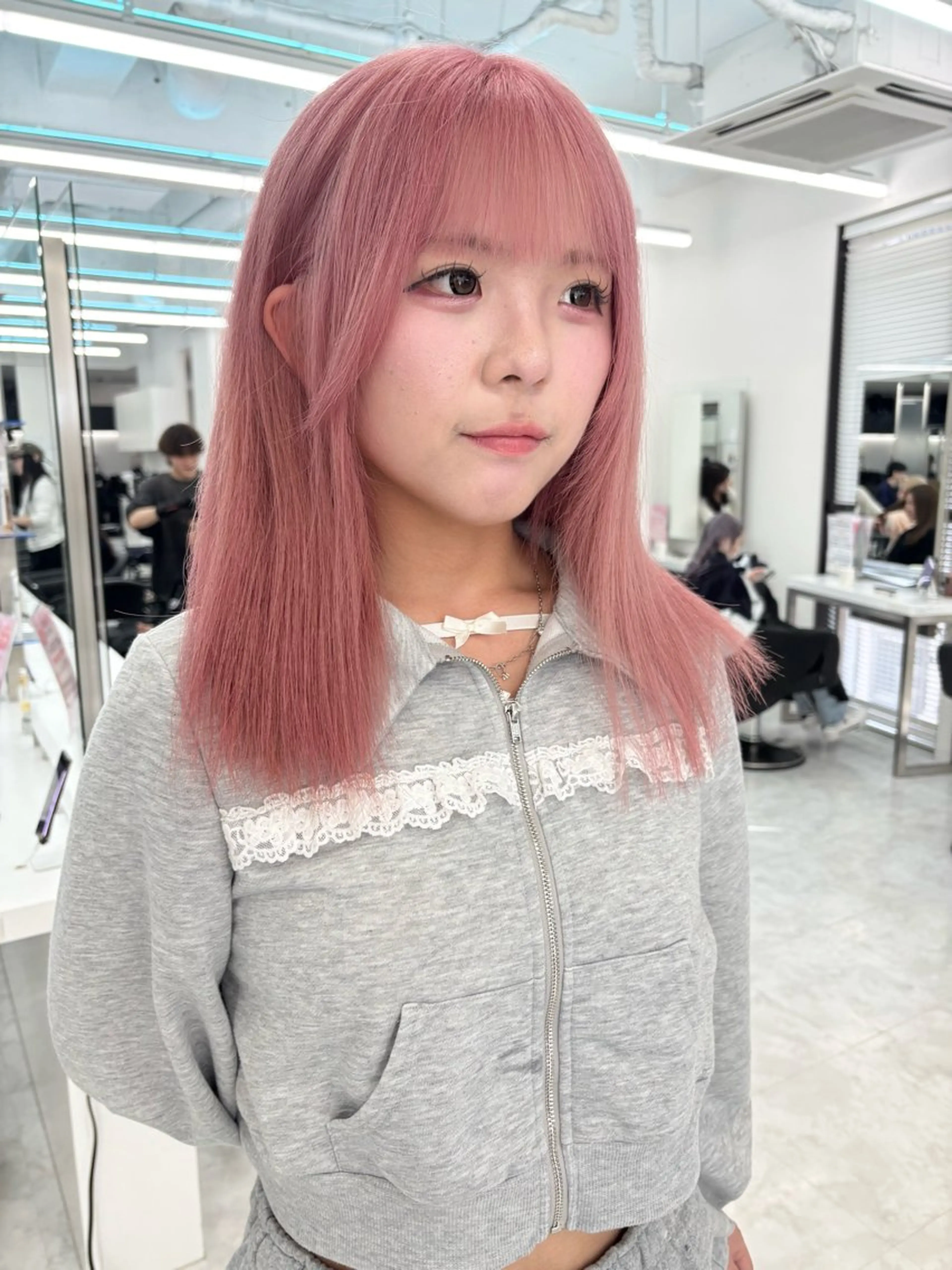 ロング カラー ブリーチ/ハイトーン /レイヤーのヘアスタイル