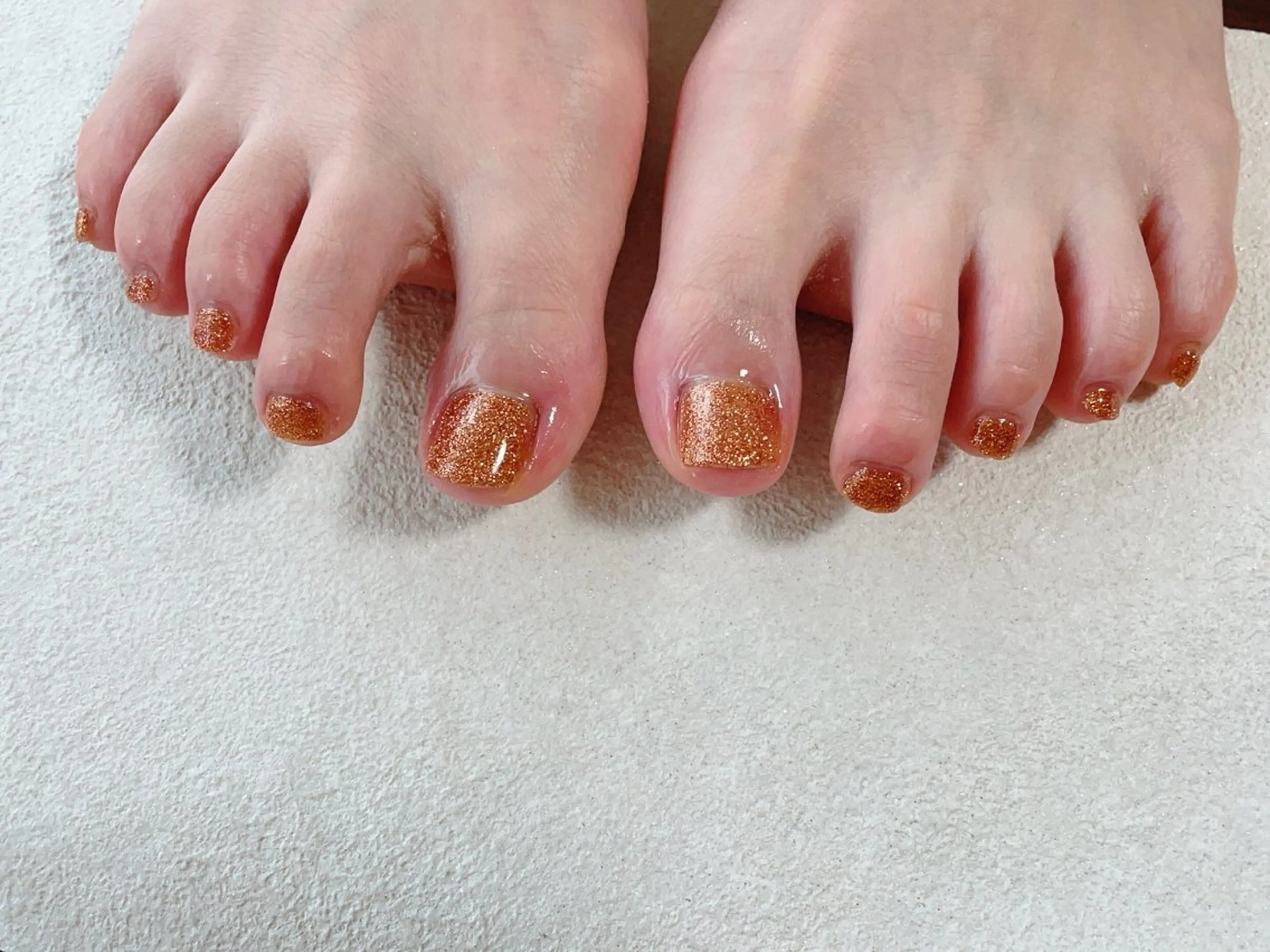 ネイル オーロラネイル フラワーネイル フットネイル フレンチネイル ジェルネイル kikinail 溝の口のネイルデザイン