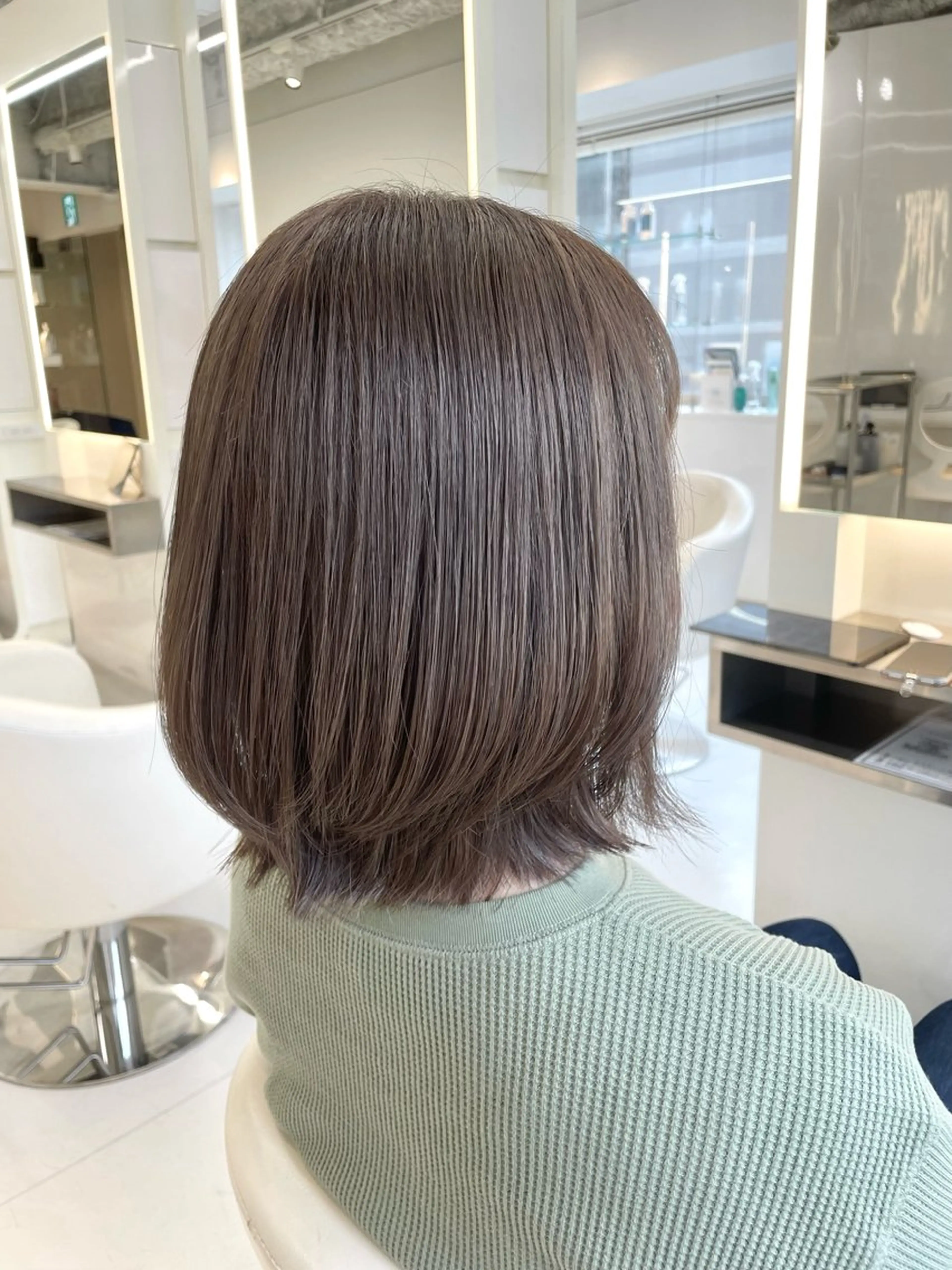 ショート カラー ベージュカラー ミルクティーベージュ ヘアカラー トリートメント 💈髪質改善メニュー 佐藤 萌💈のヘアスタイル