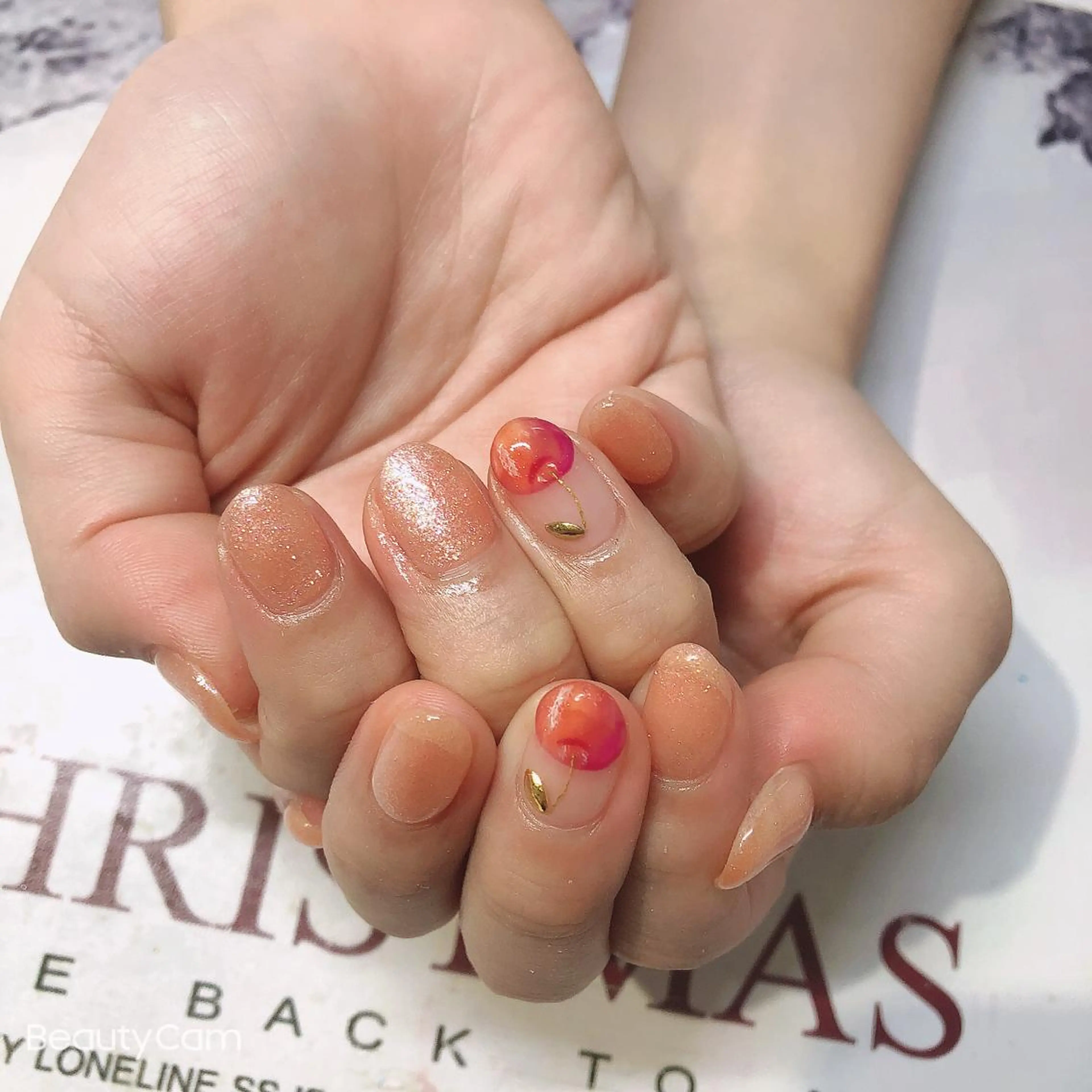 ネイル ガレンドウ 白澤 愛子のネイルデザイン