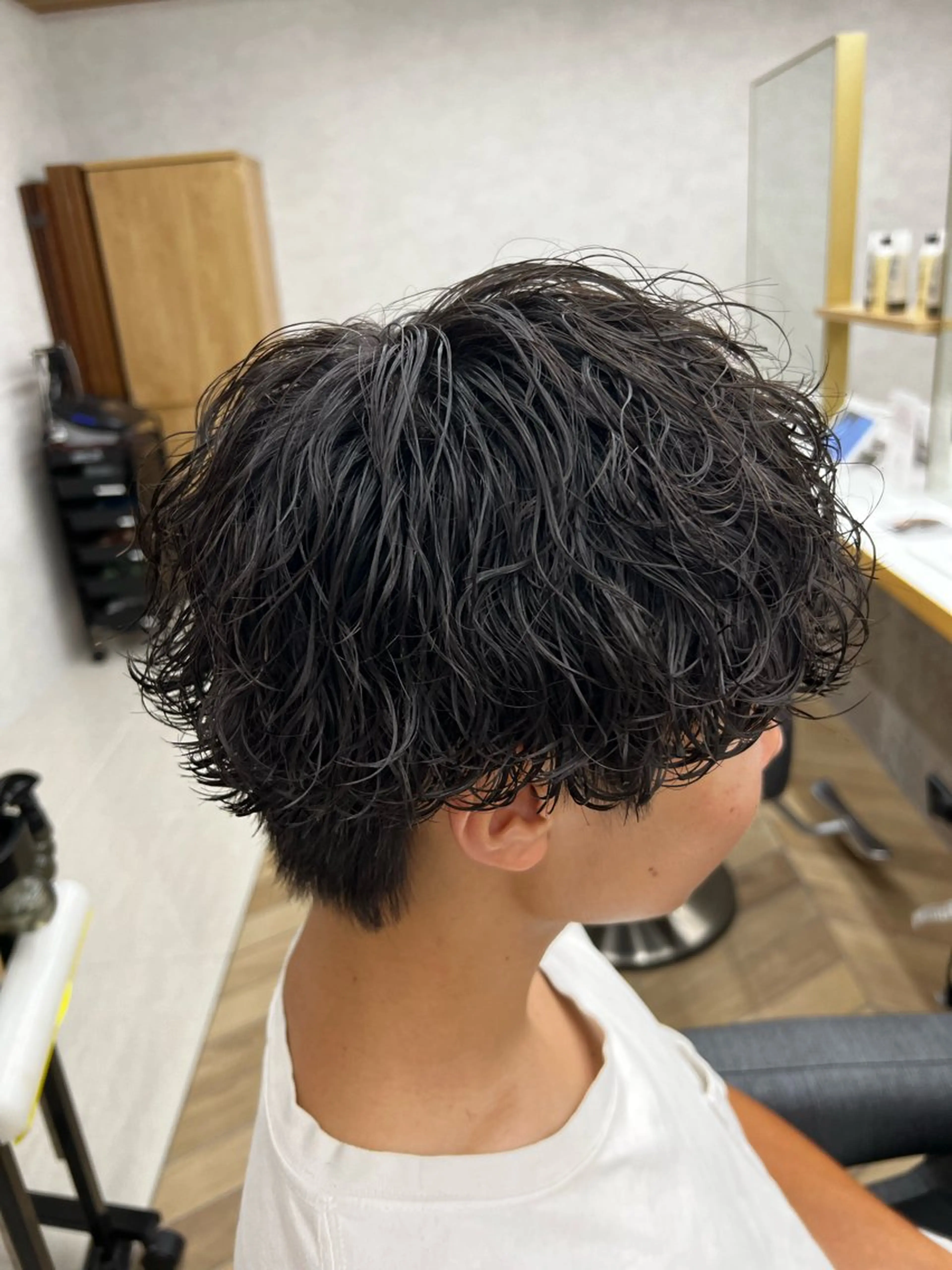 ショート パーマ メンズ メンズパーマ 波巻きパーマ スパイラルパーマ カット パーマ トリートメント ヘアセット 🏅メンズ特化 ヤマクラ　タイキのヘアスタイル