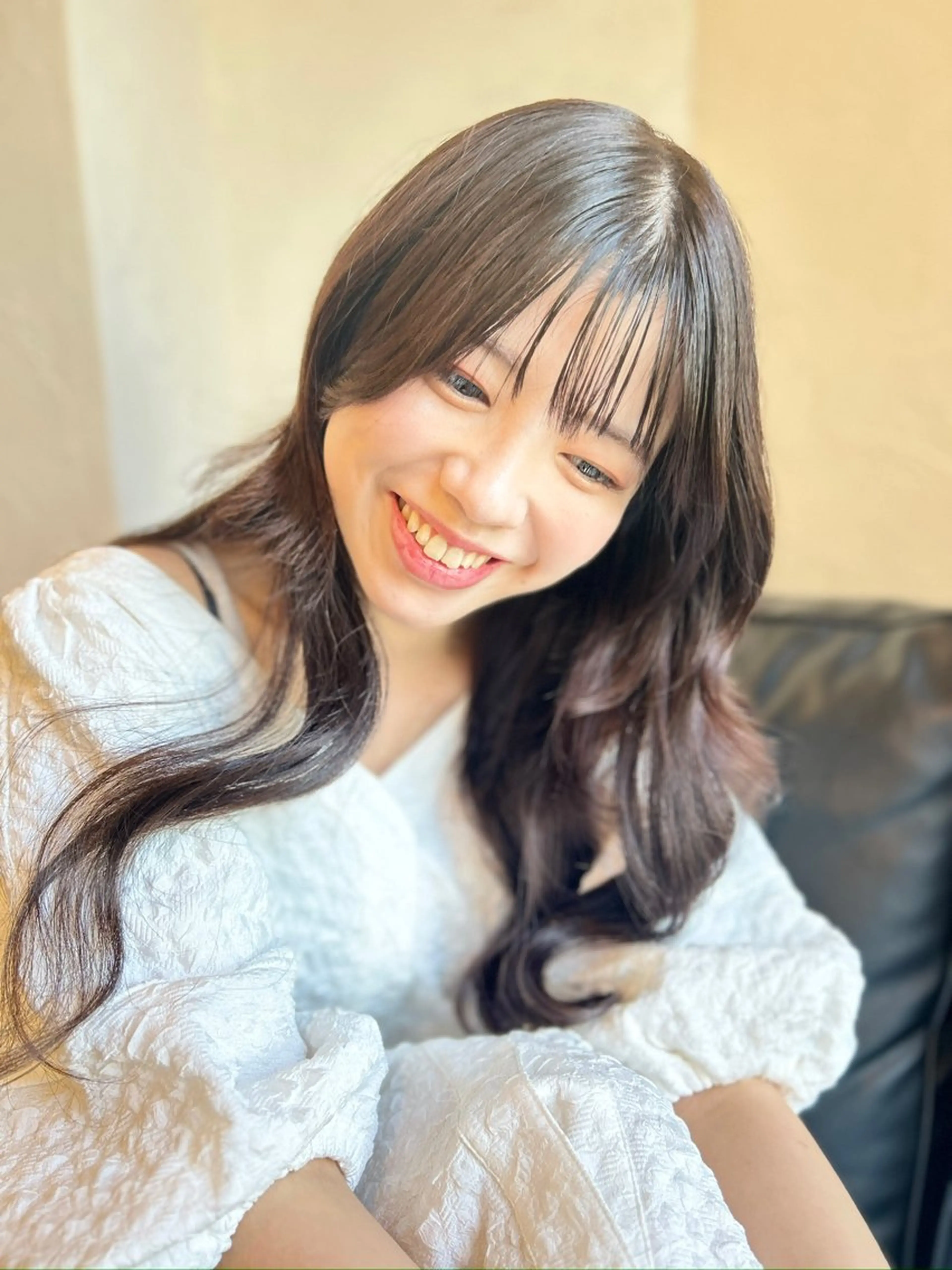 ロング 井上 萌のヘアスタイル