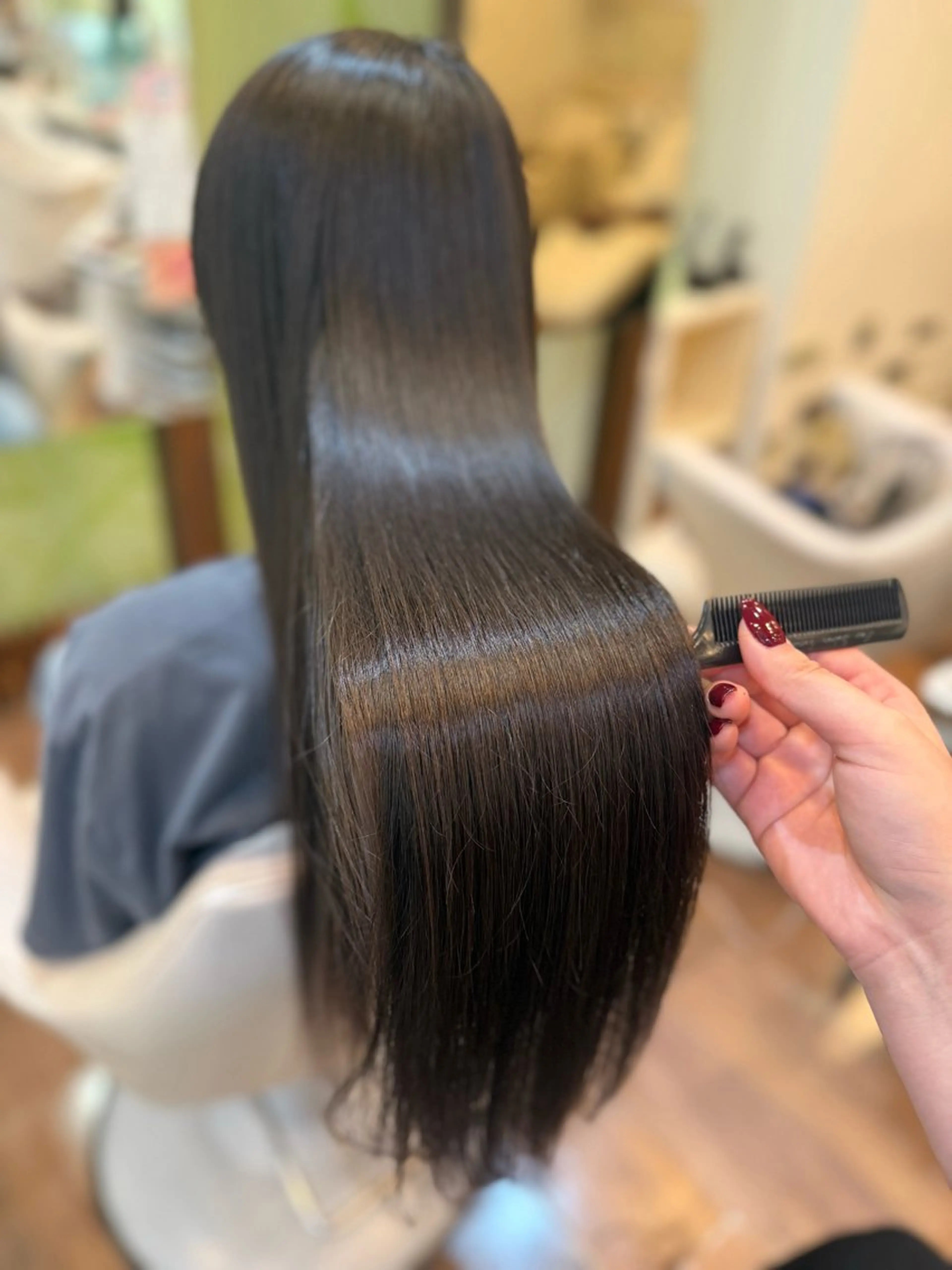 アルカリ縮毛矯正(前処理付き)の写真