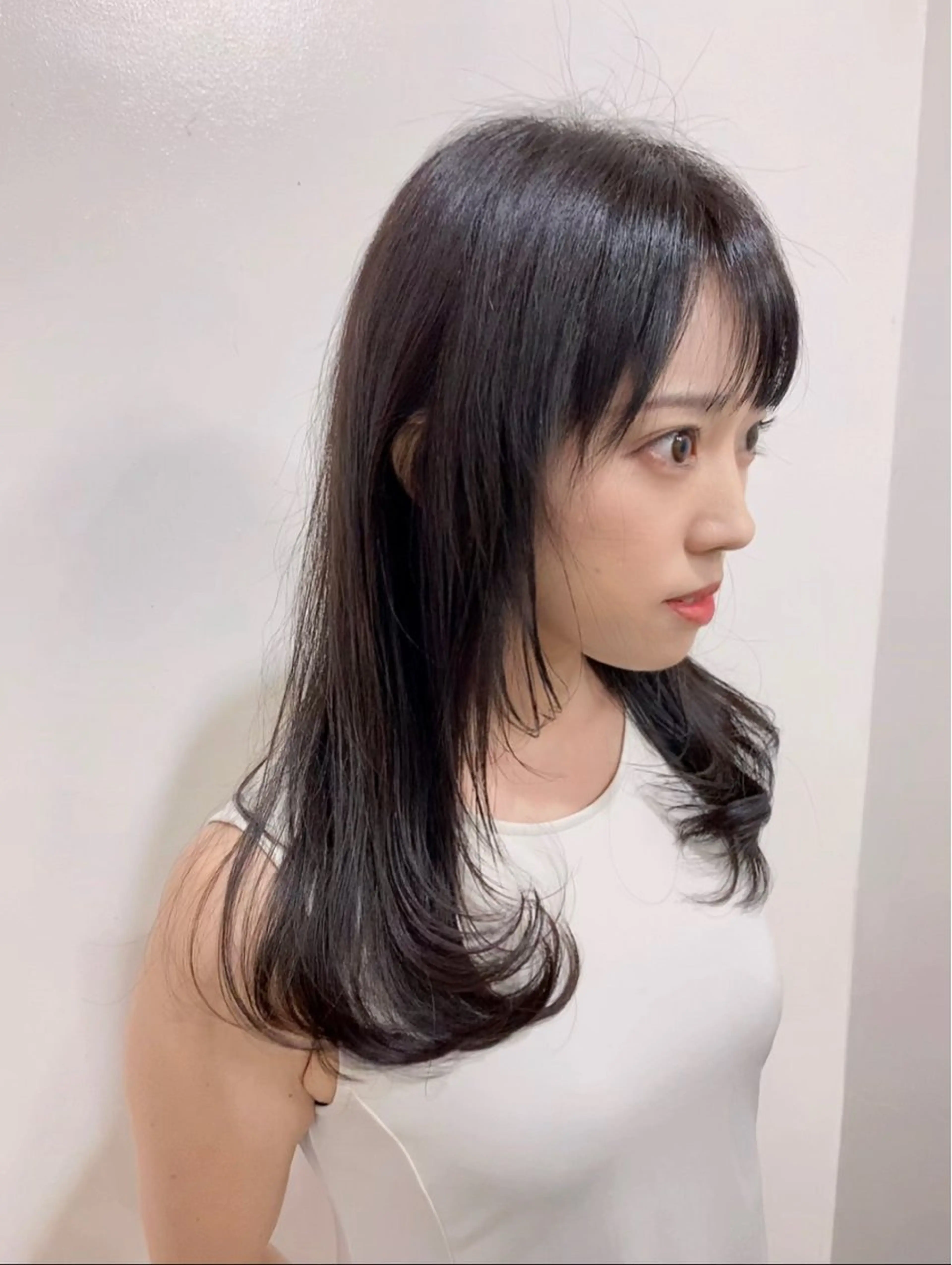 セミロング 顔まわりレイヤー レイヤーカット カット ヘアカラー トリートメント 韓国ヘア🇰🇷 スズキのヘアスタイル