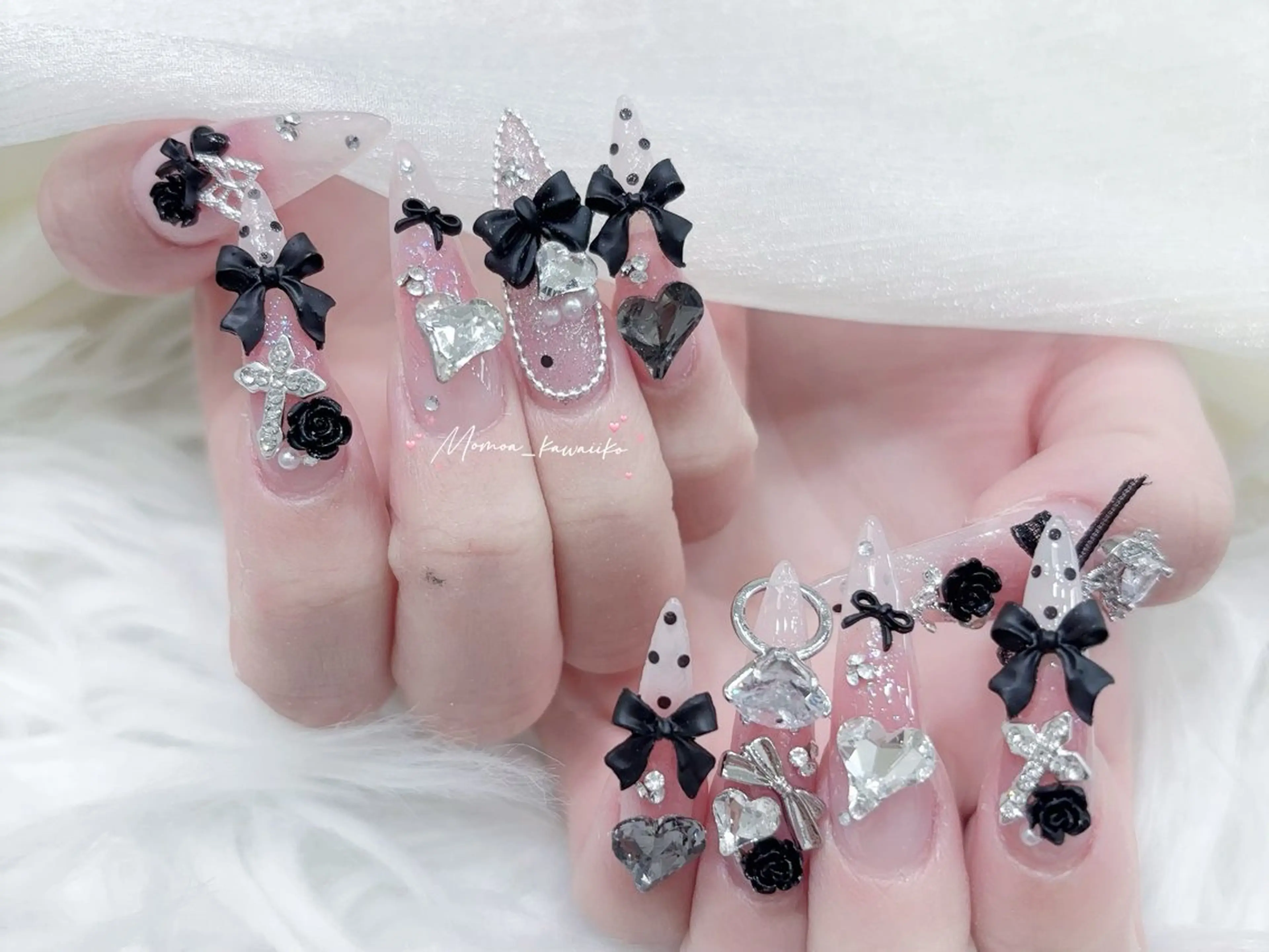 ネイル 成人式 マグネットネイル 大理石ネイル(マーブル) リボン 夏ネイル ハンドネイル MoMoA Nail ネイル長さ出し専門店のネイルデザイン